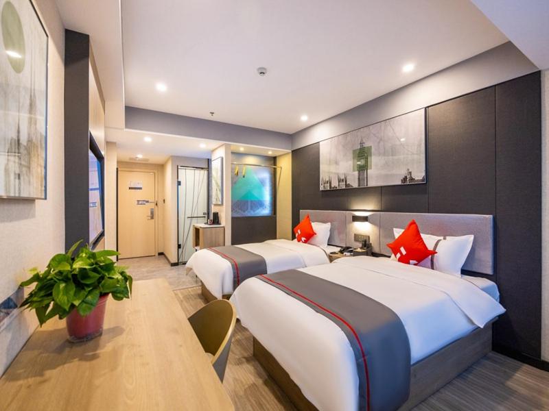 Deluxe Twin Room photo 1