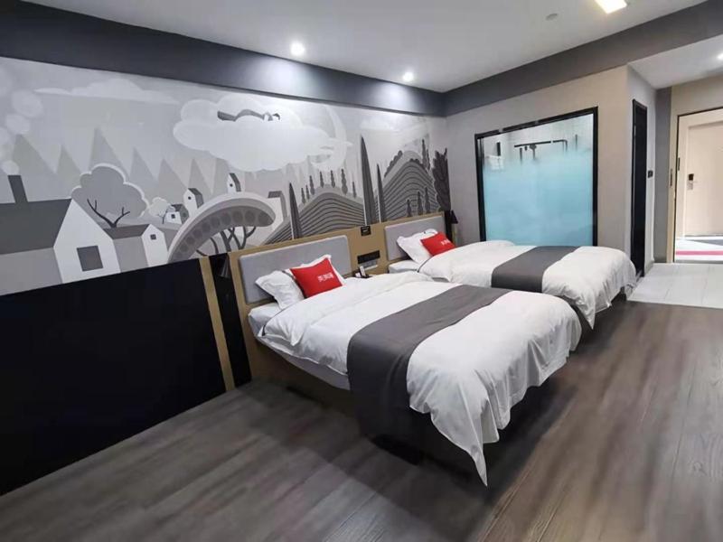 Special Offer - Twin Room Without Window photo 1