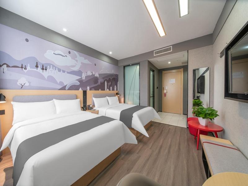 Standard Twin Room photo 2