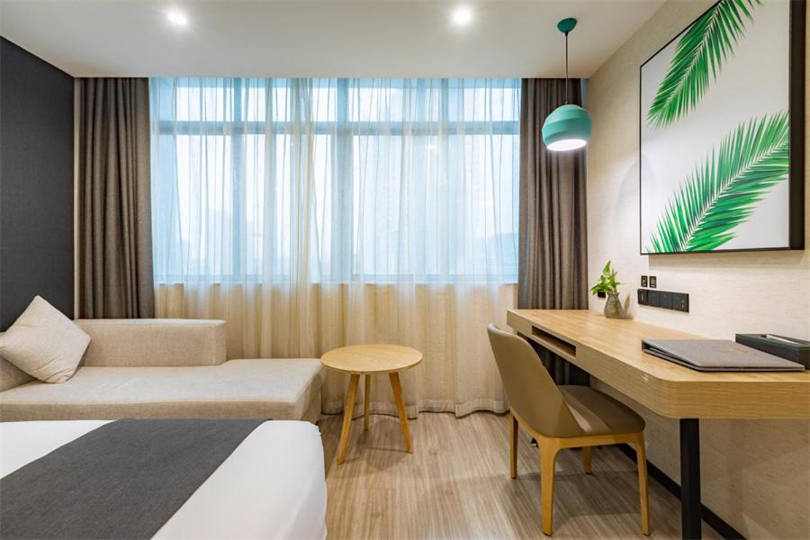Premier Twin Room  photo 2