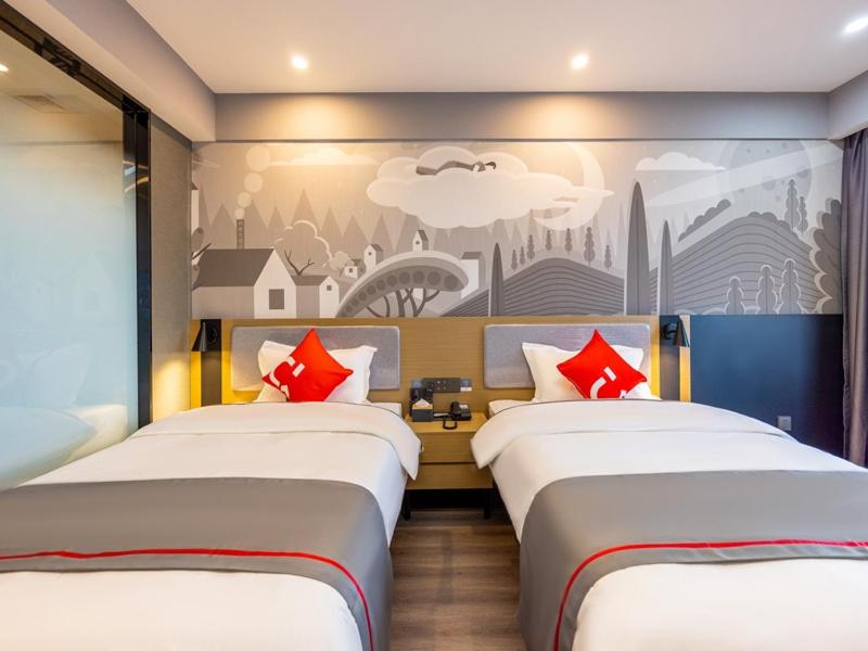 Superior Twin Room photo 1