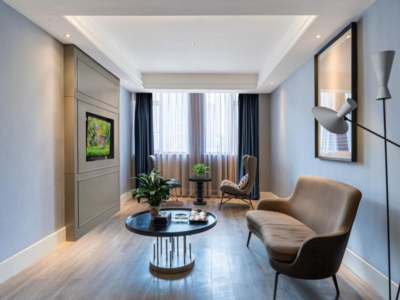 Designed Suite photo 2