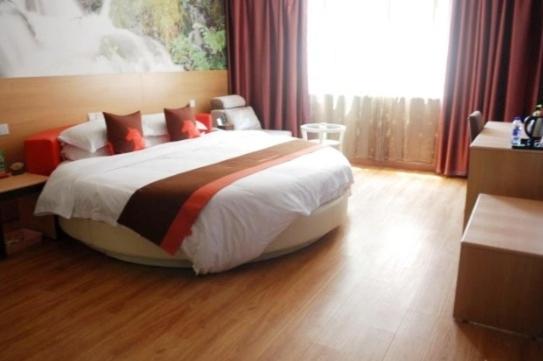 Romantic Double Room