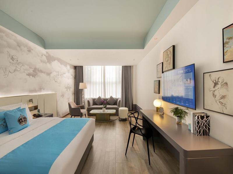 Double Room With Angel Theme photo 2