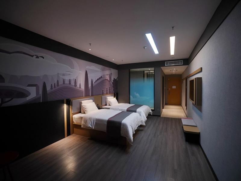 Superior Twin Room photo 2