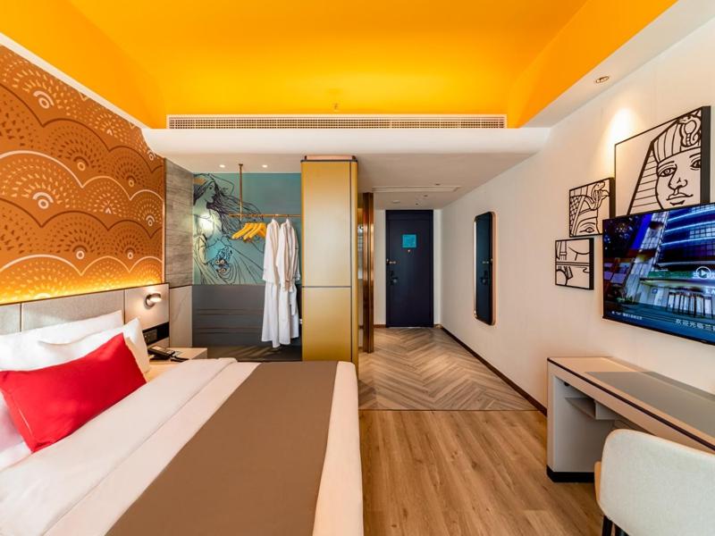 Double Room With Nile River Theme photo 3