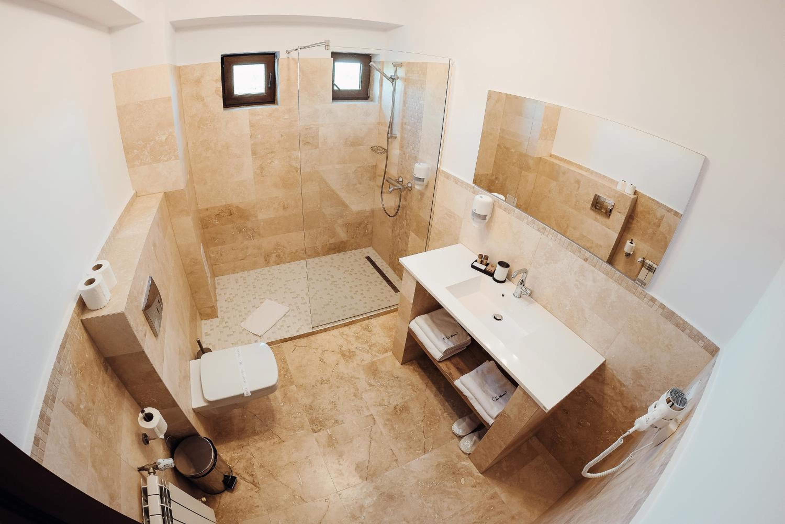 Double or Twin Room with Balcony photo 2