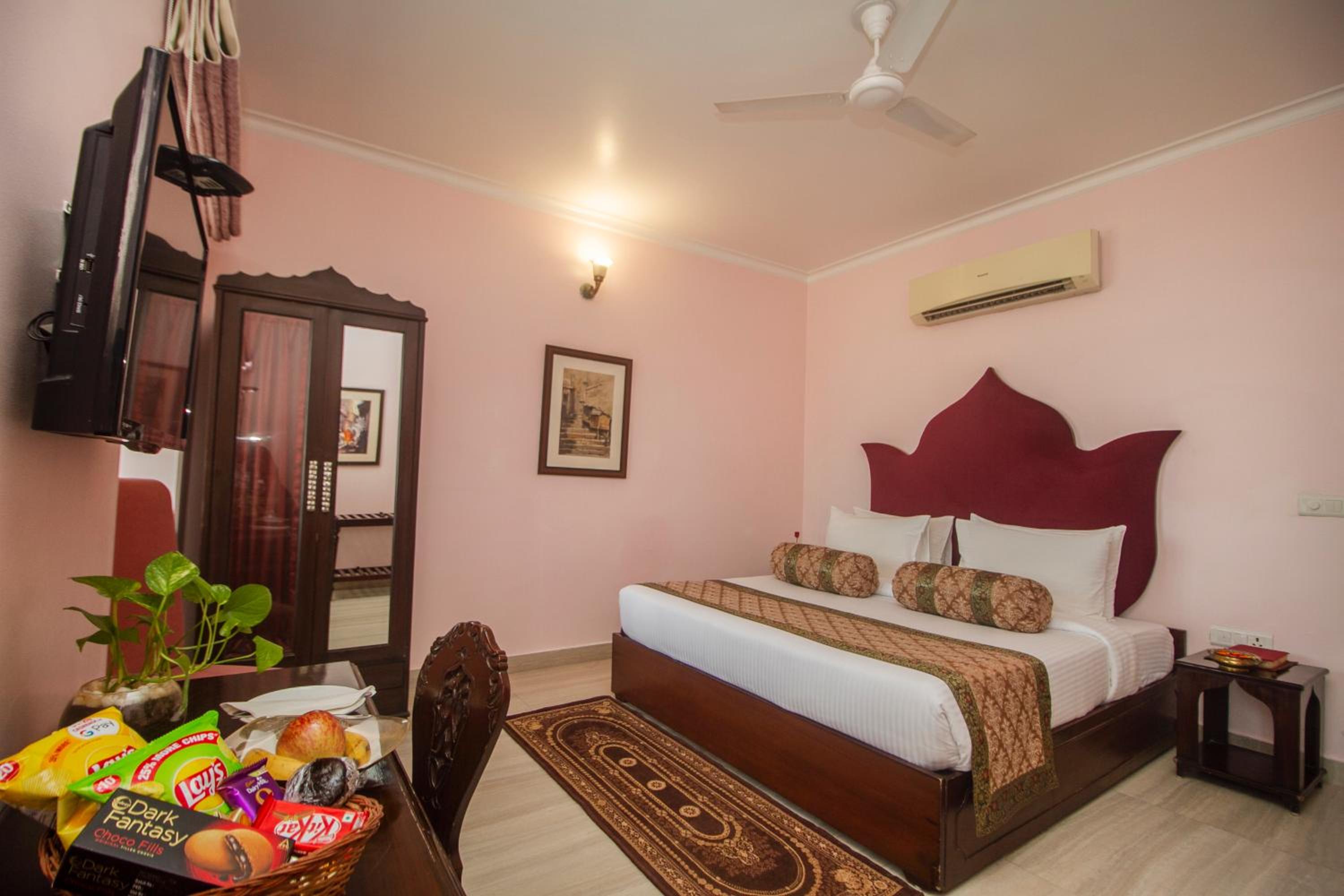 Executive Room with Hi-Tea and two finger snacks