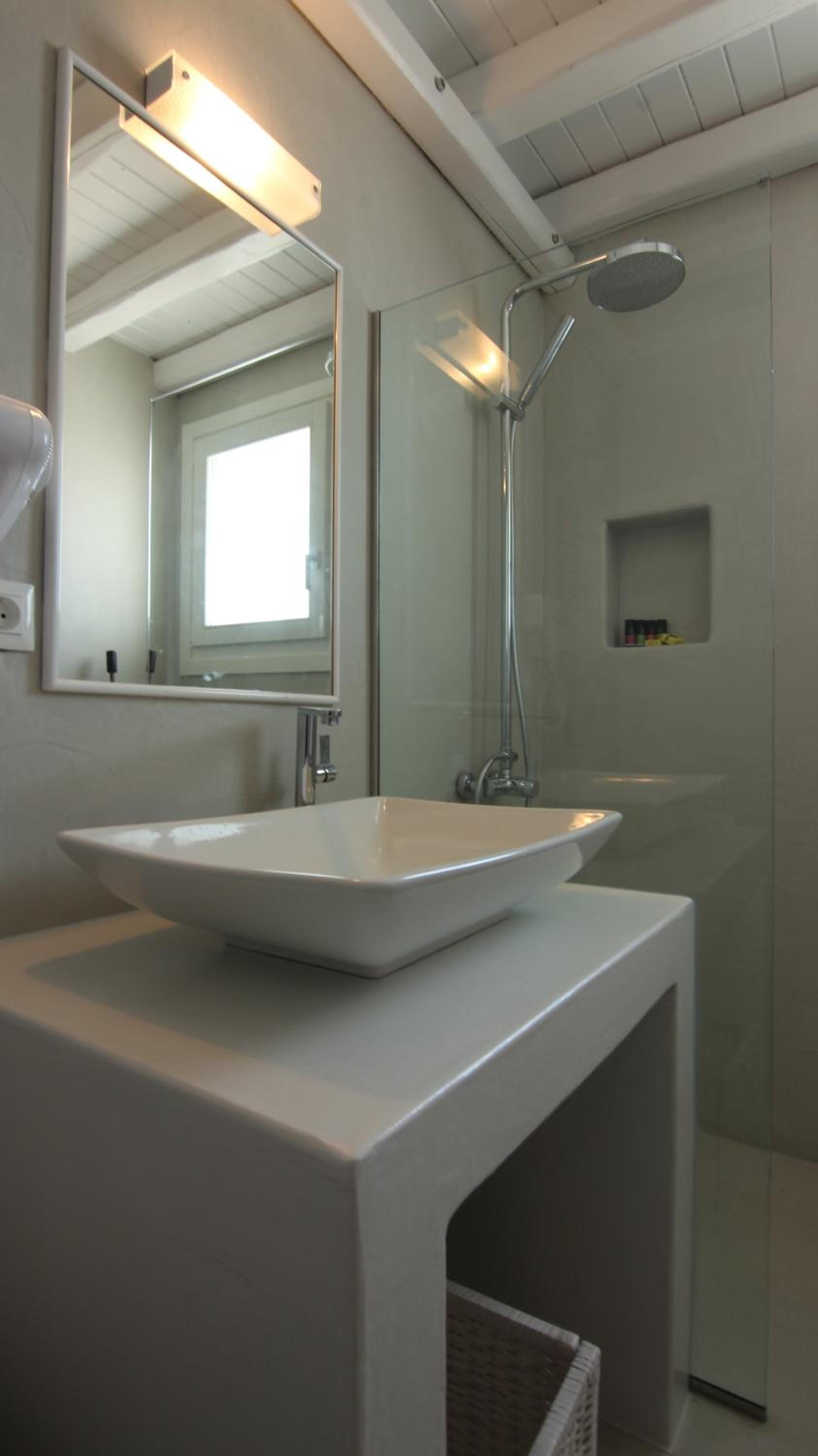 Open-Plan Villa Split Level  photo 2