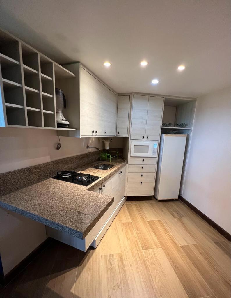 One-Bedroom Apartment - Photo 27