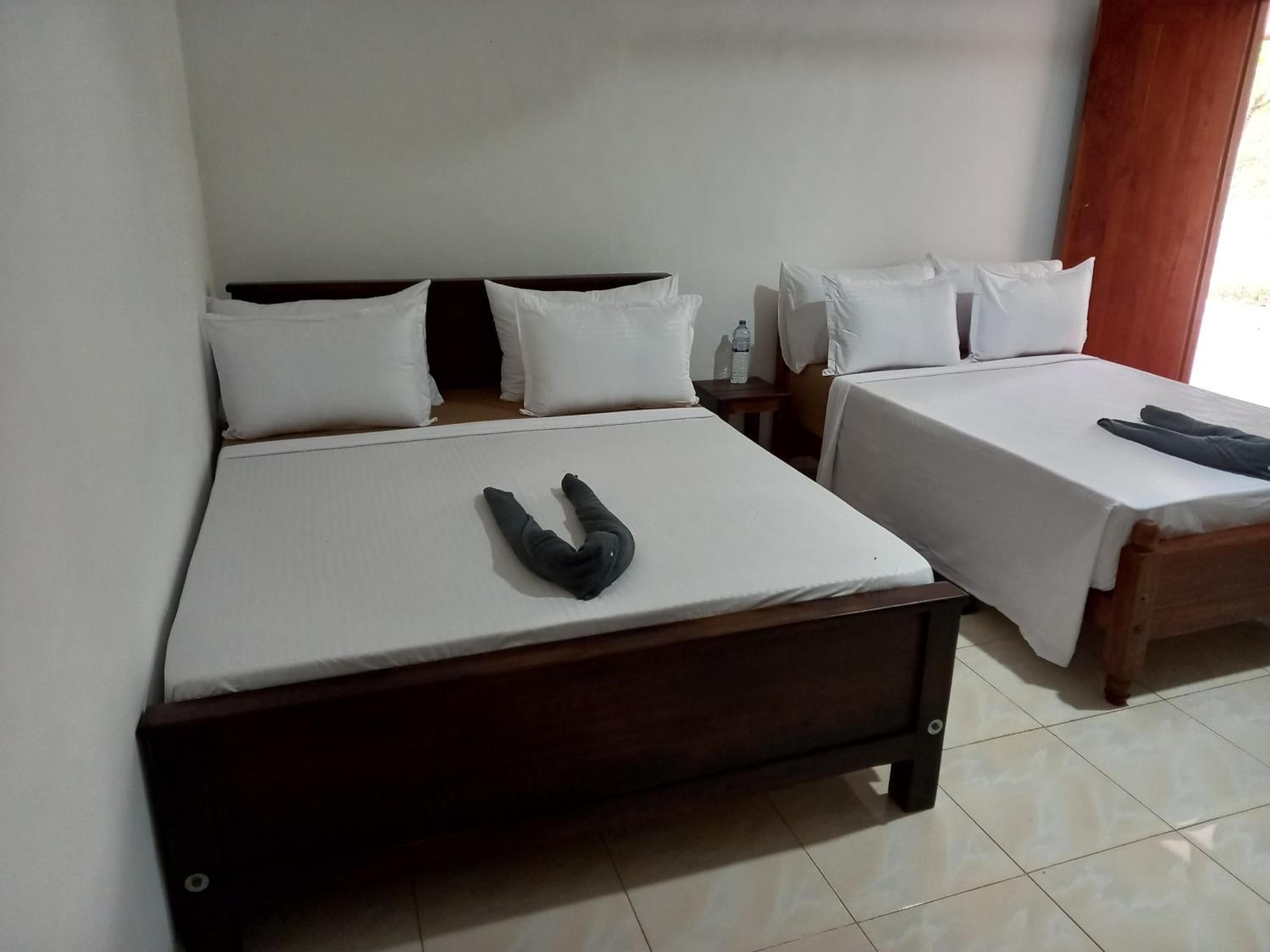 Family Room with Balcony photo 1