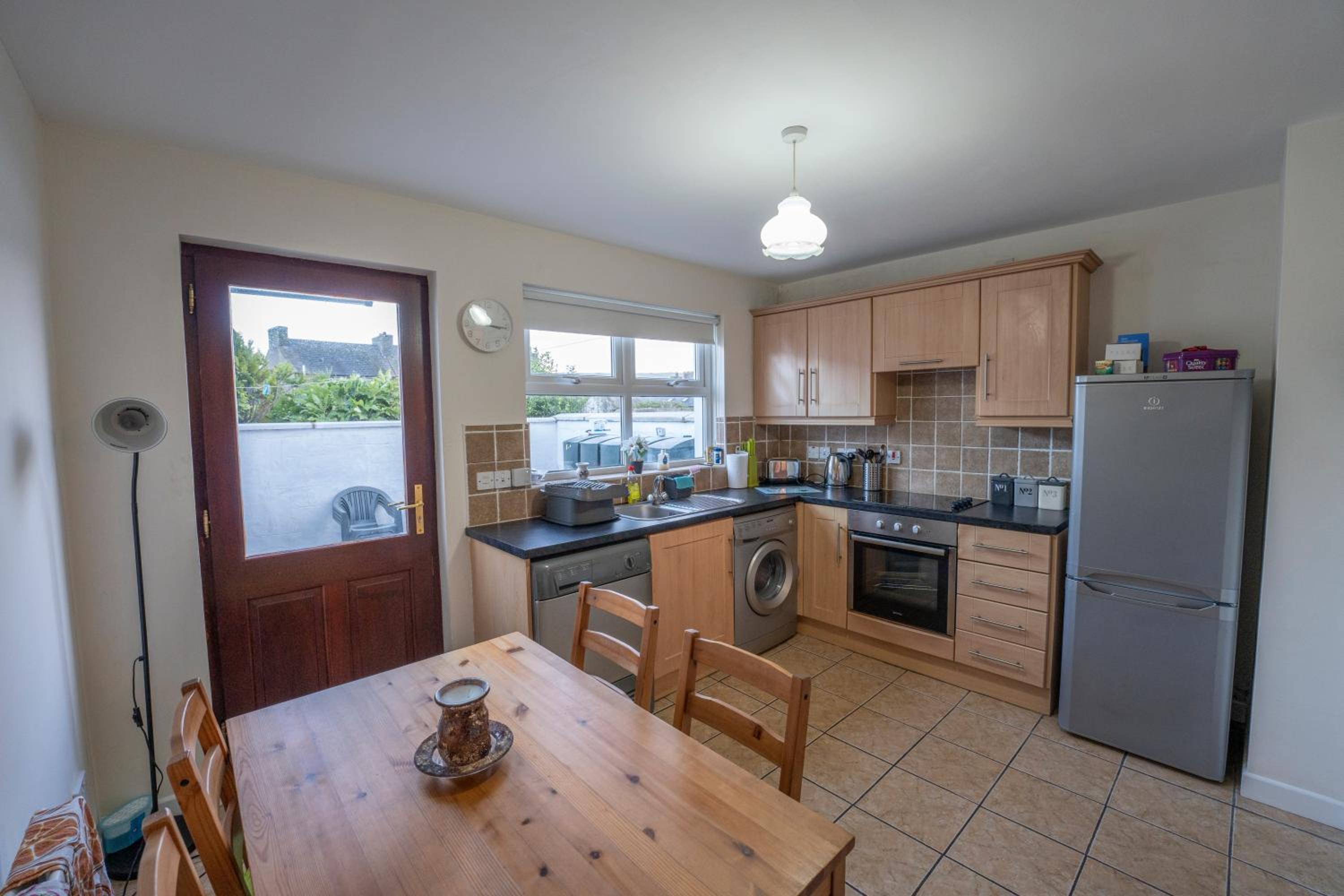 Three-Bedroom House photo 2