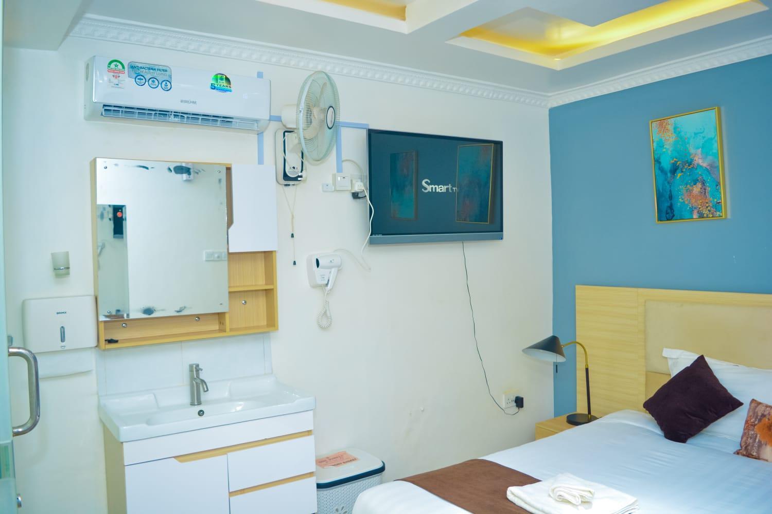 Superior King Room