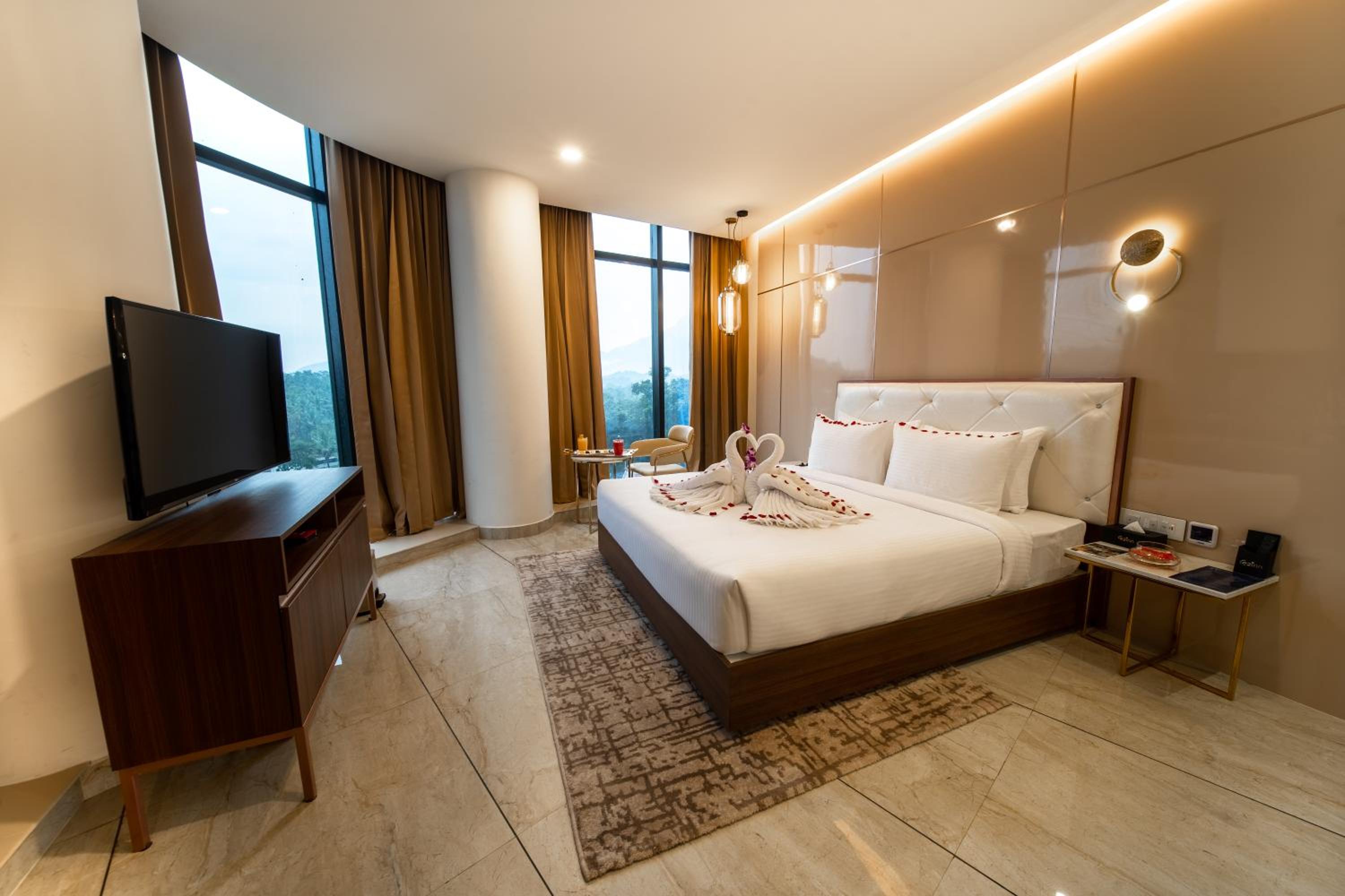 Junior Suite - Photo 1