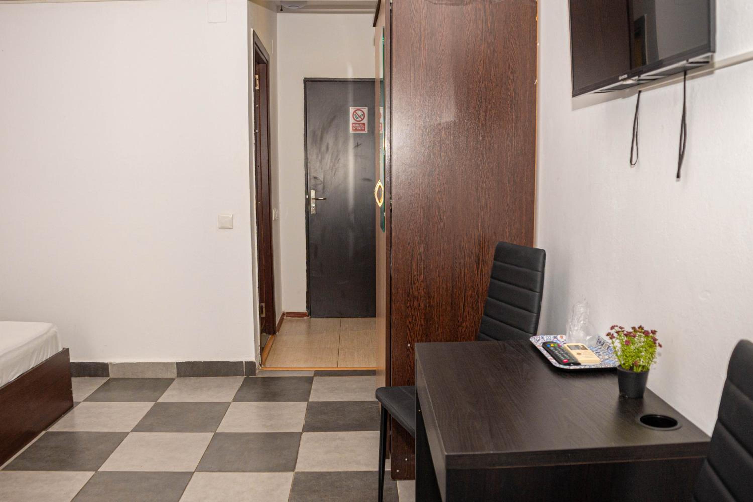 Superior Triple Room - Photo 1