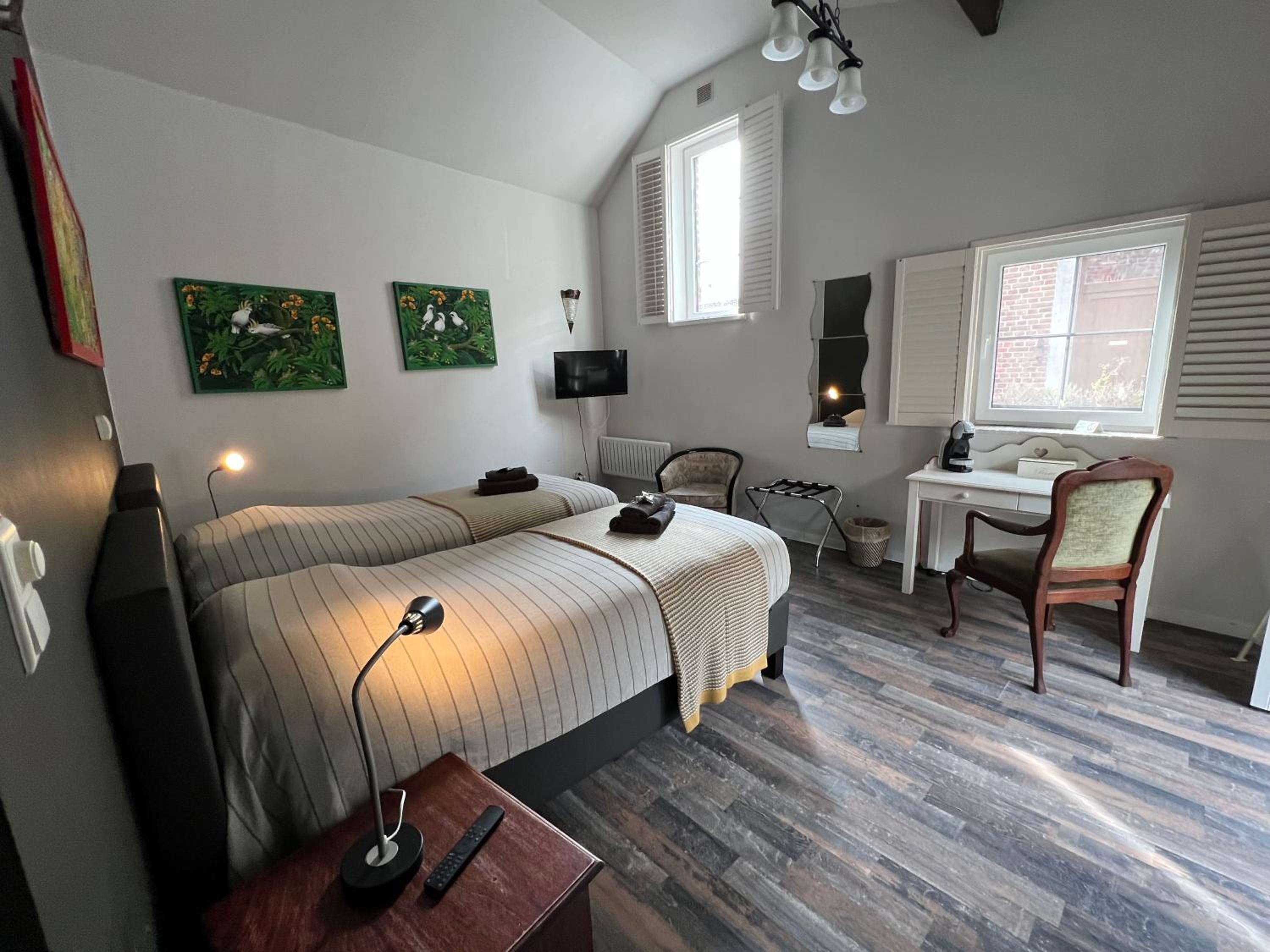 Double Room - Disability Access - Photo 4