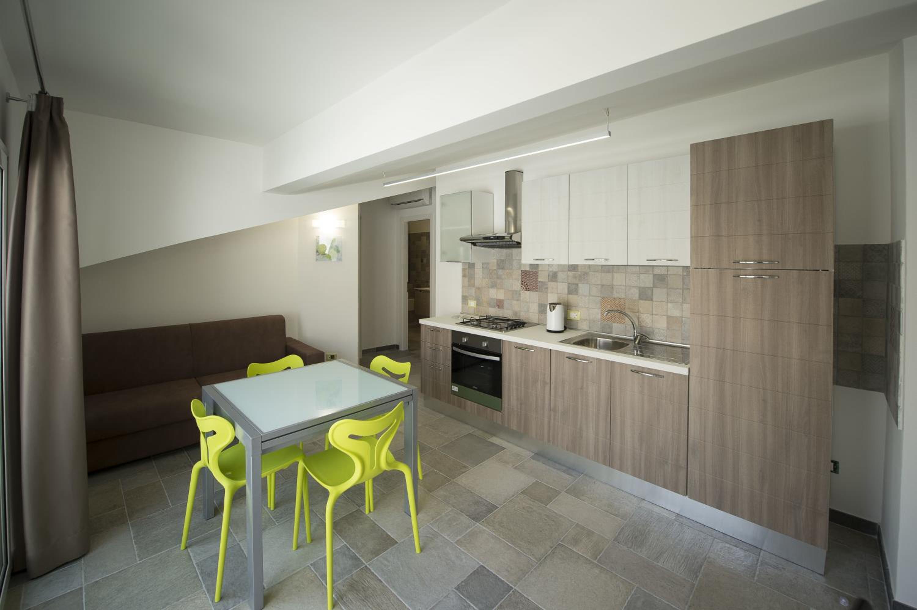 Apartment with Terrace photo 2