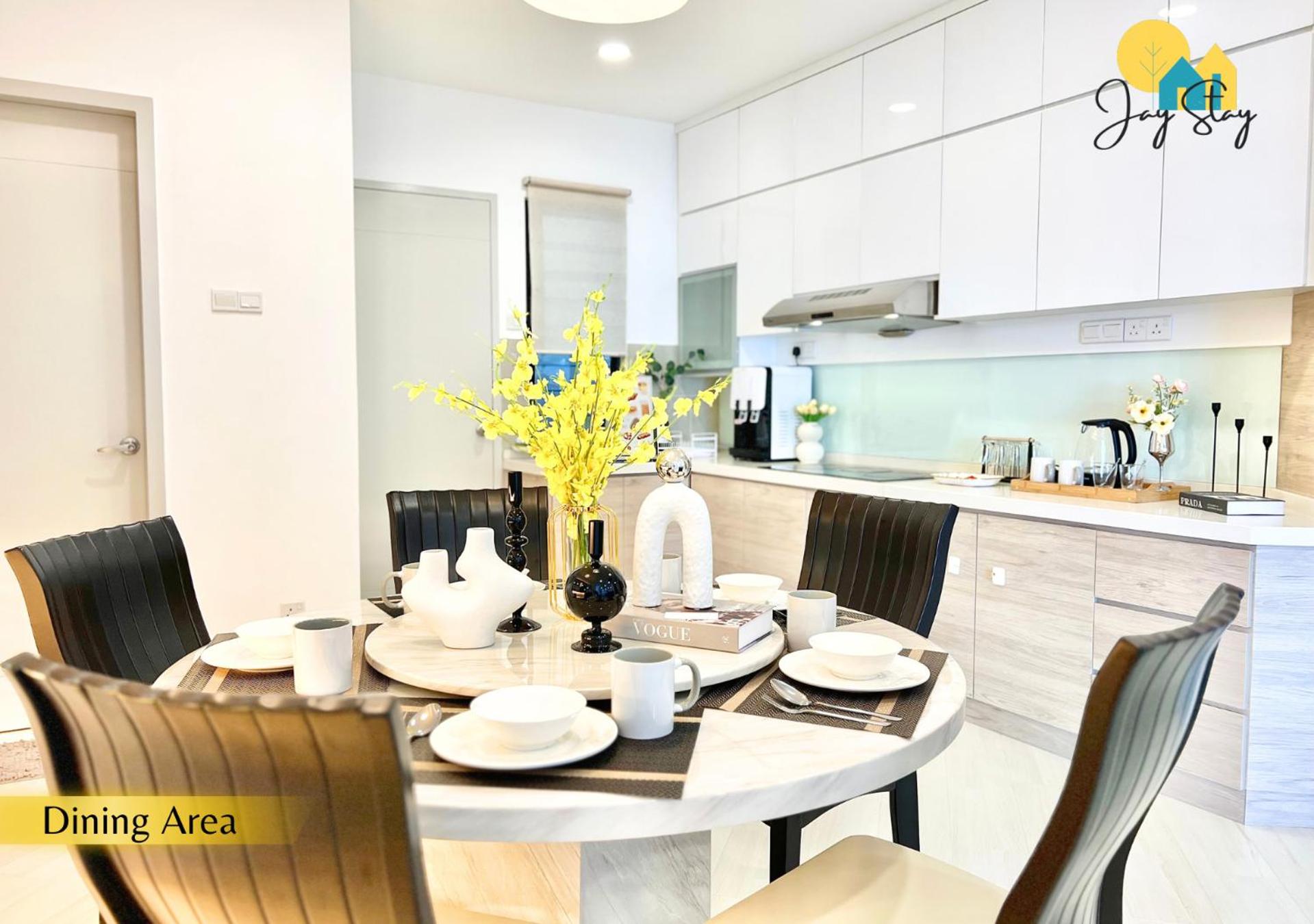 Three-Bedroom Apartment - Photo 1