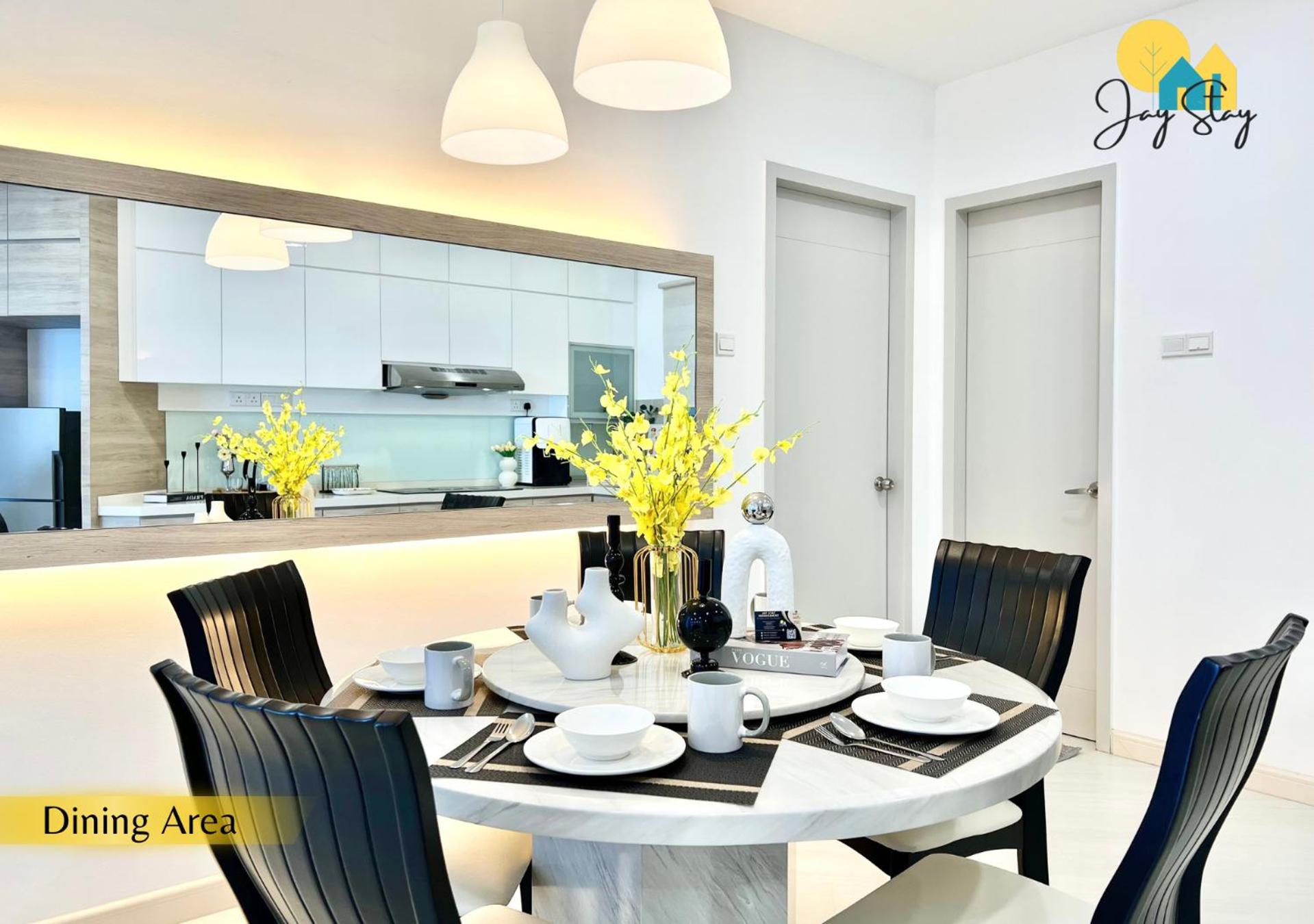 Three-Bedroom Apartment - Photo 14