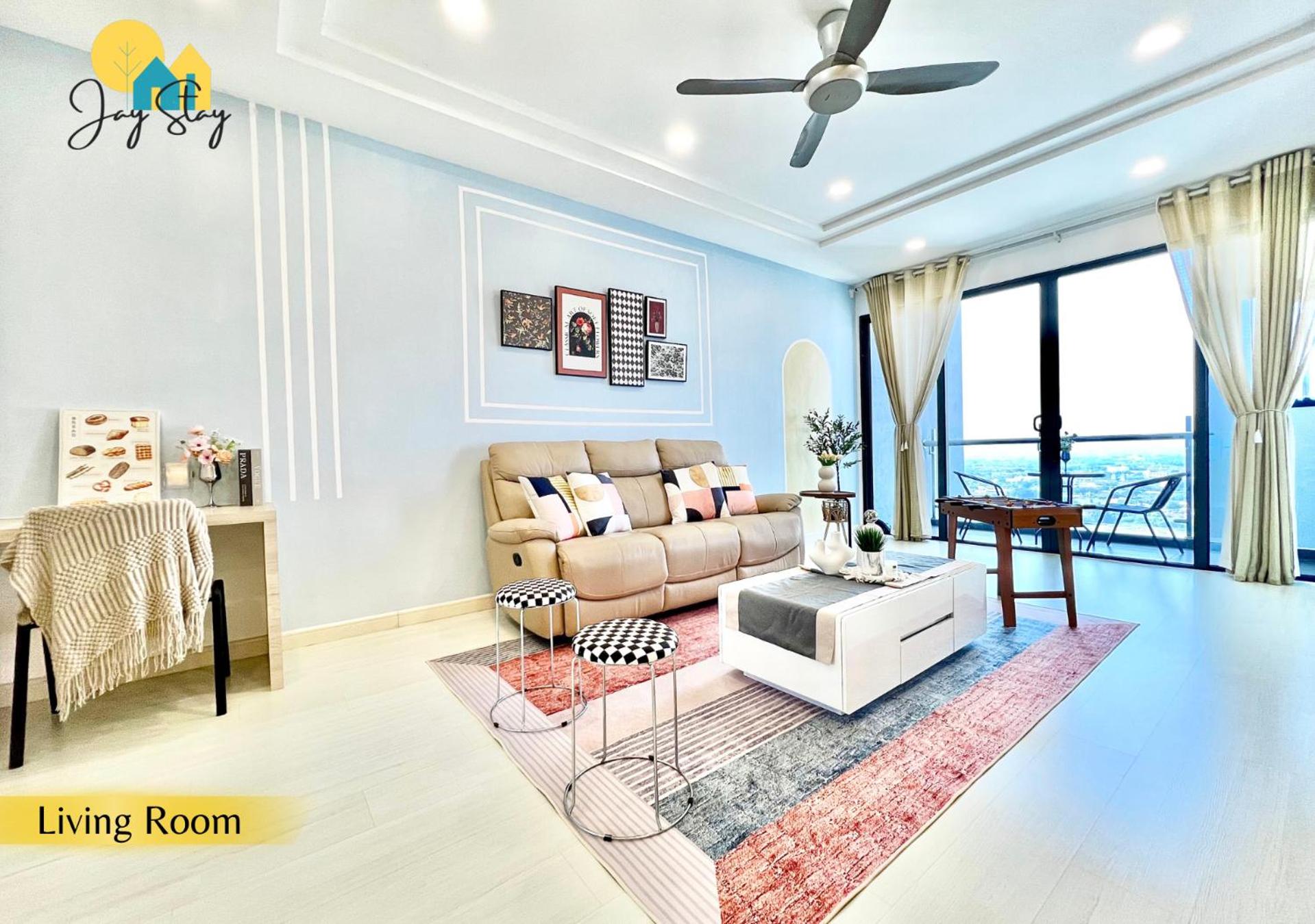 Three-Bedroom Apartment - Photo 19