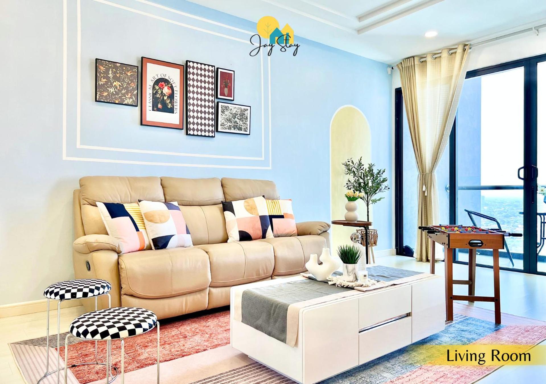 Three-Bedroom Apartment - Photo 20