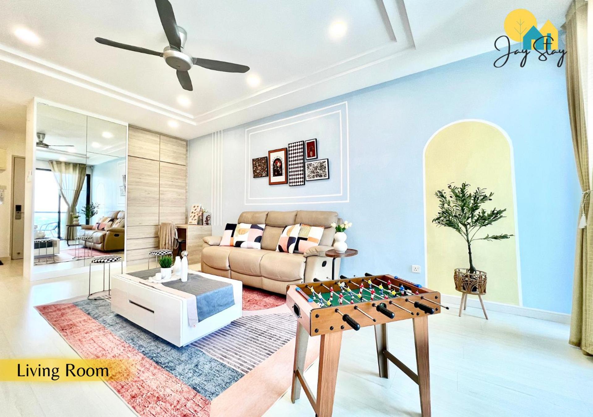 Three-Bedroom Apartment - Photo 6