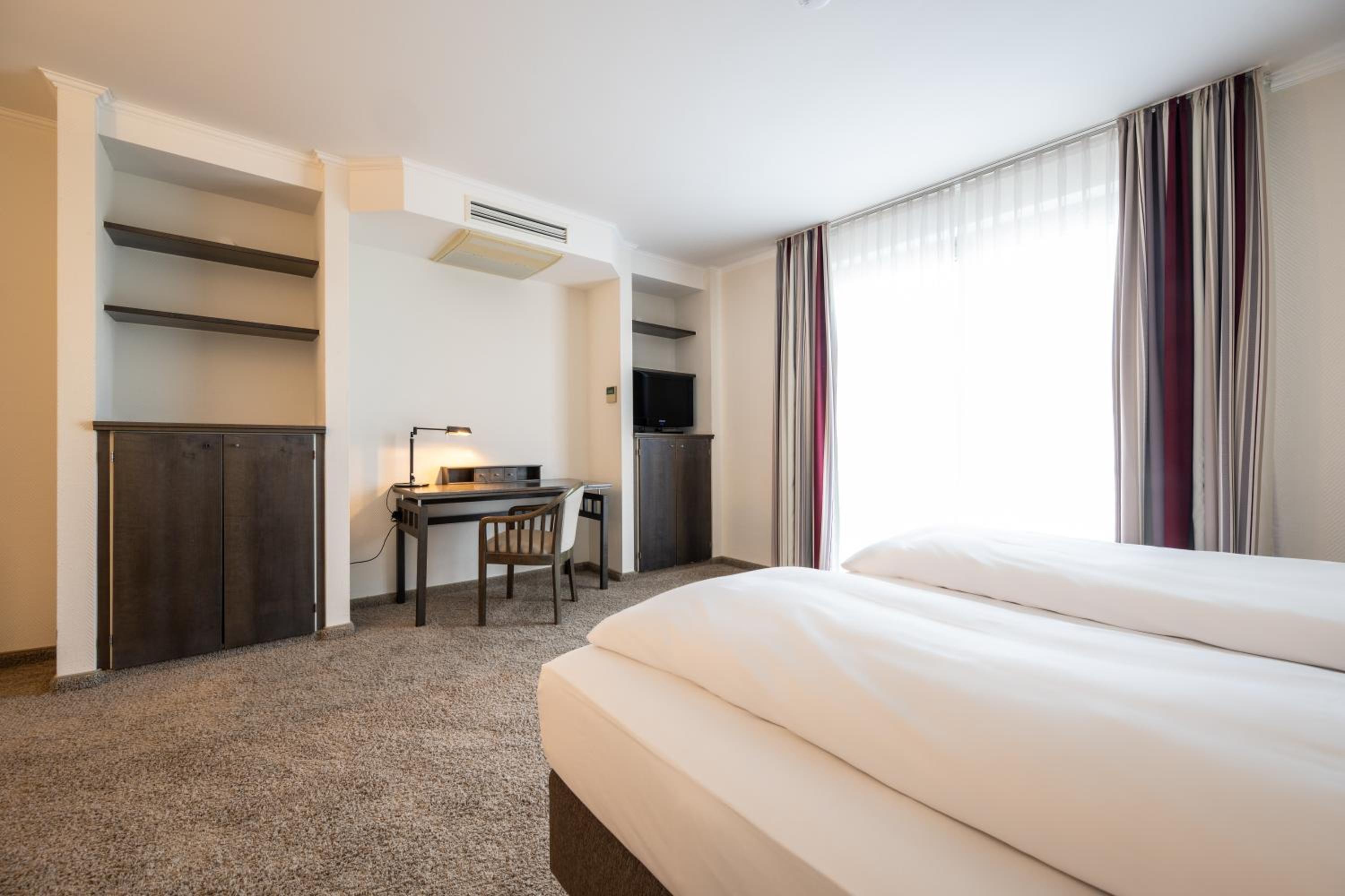Business Room