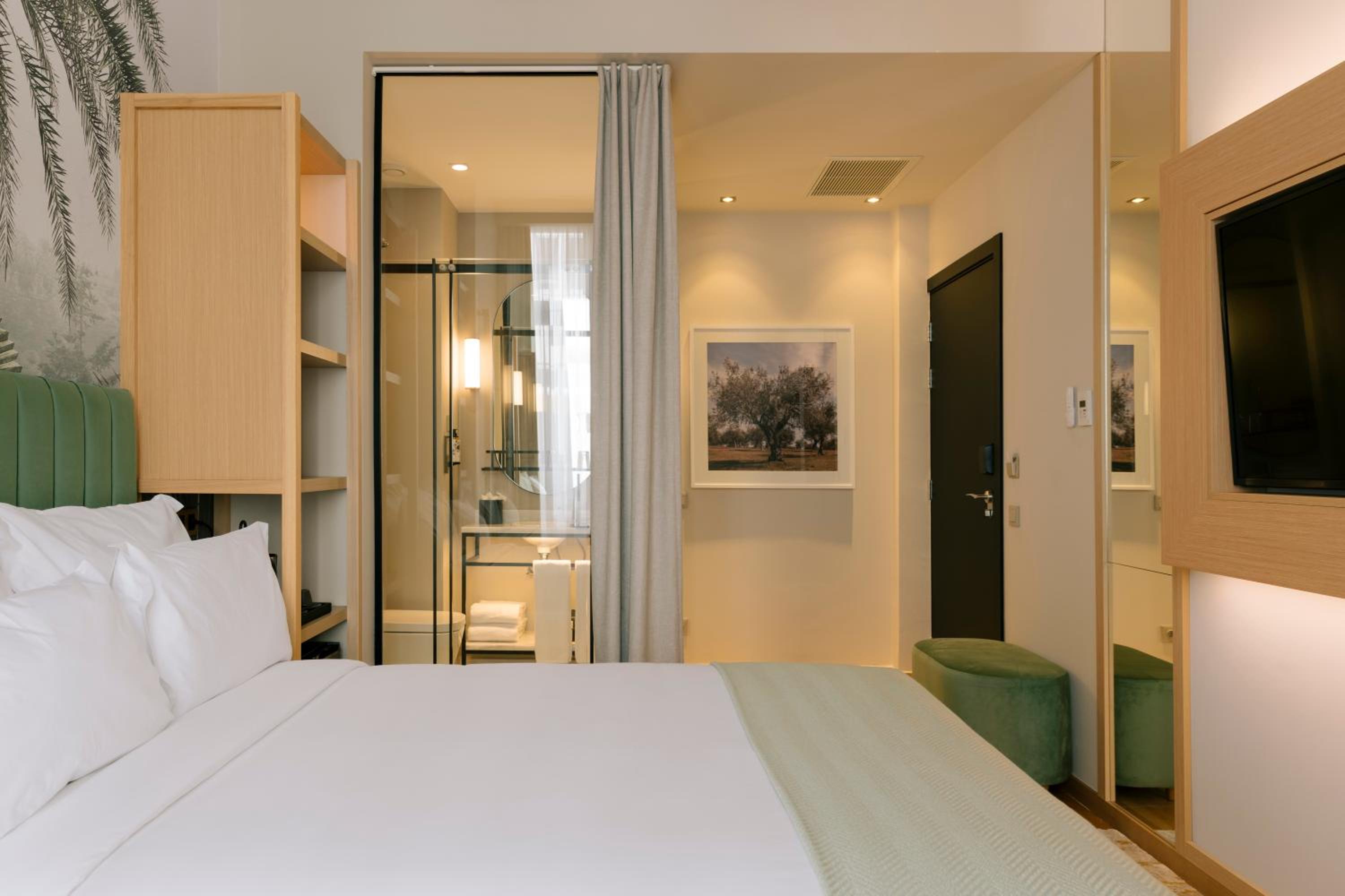 Single Room