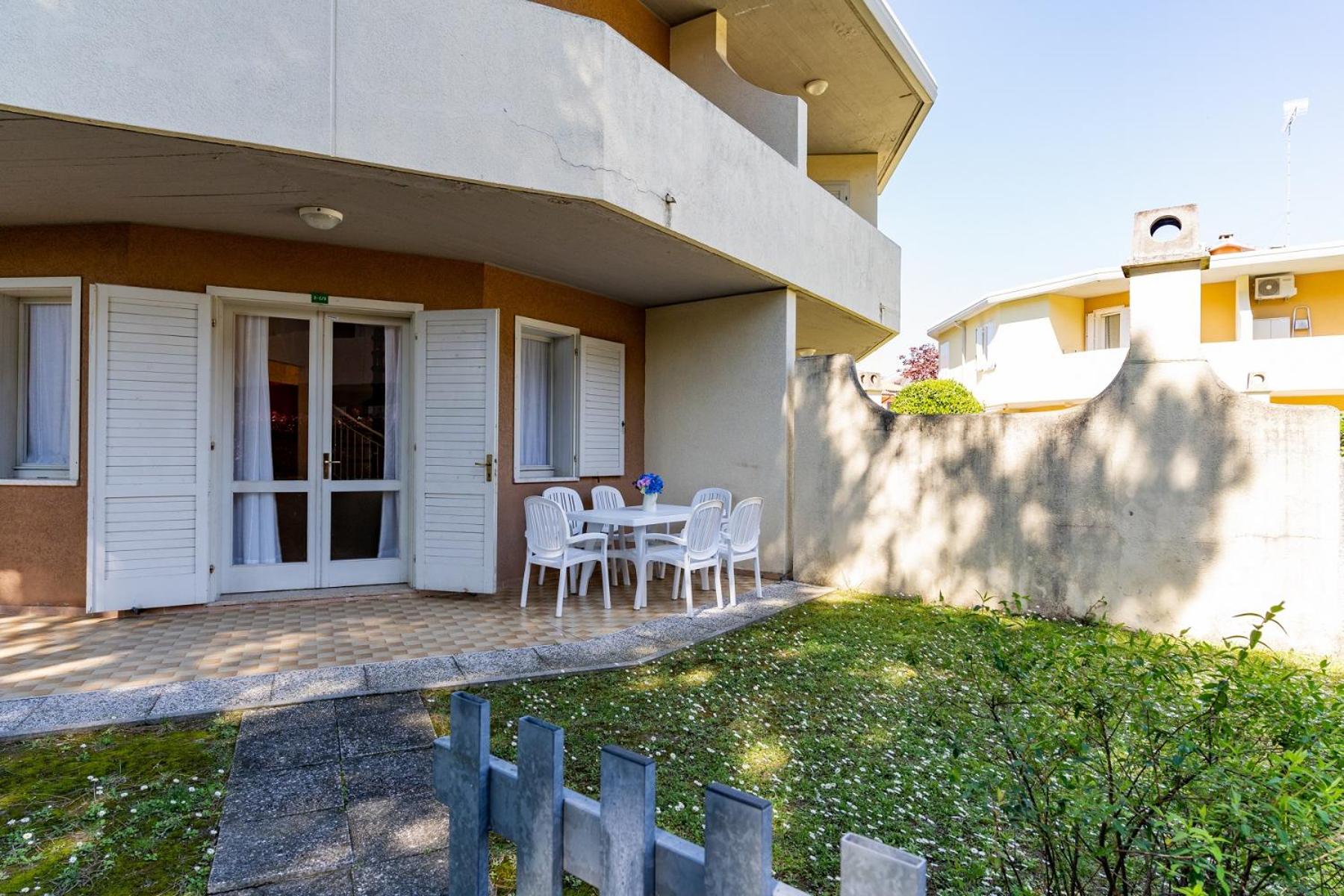 Apartment - Split Level photo 3
