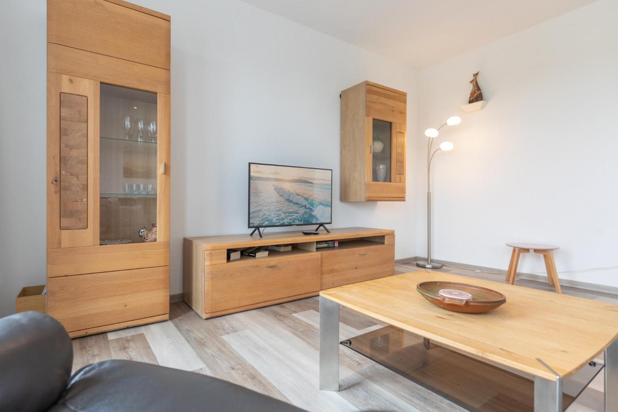 Apartment with Terrace photo 2