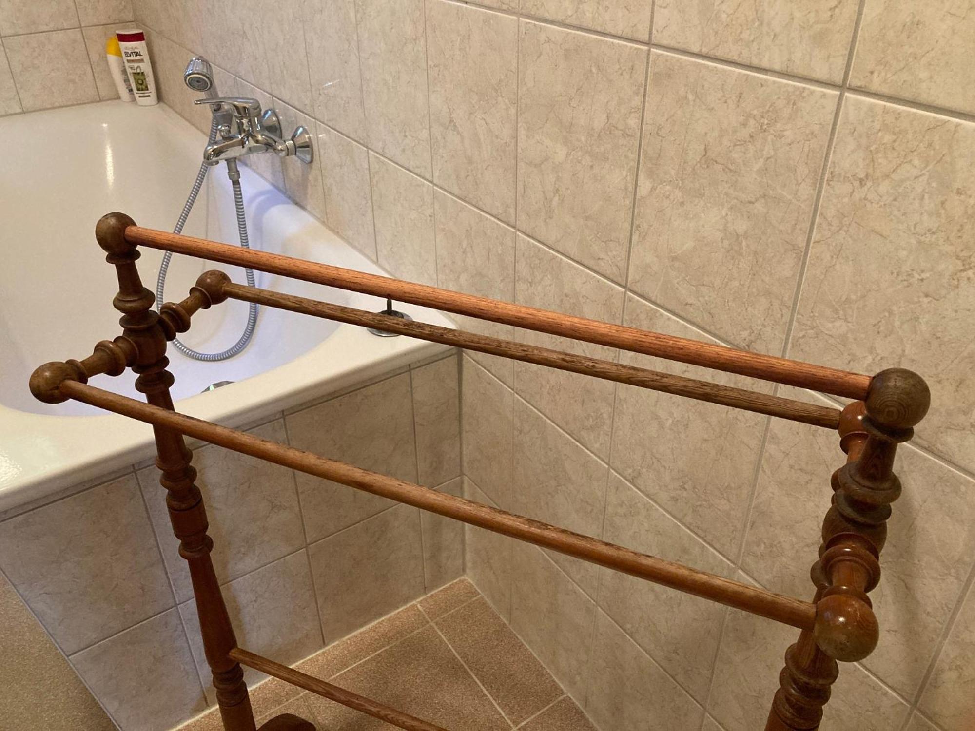 Standard Double Room with Shared Bathroom photo 3