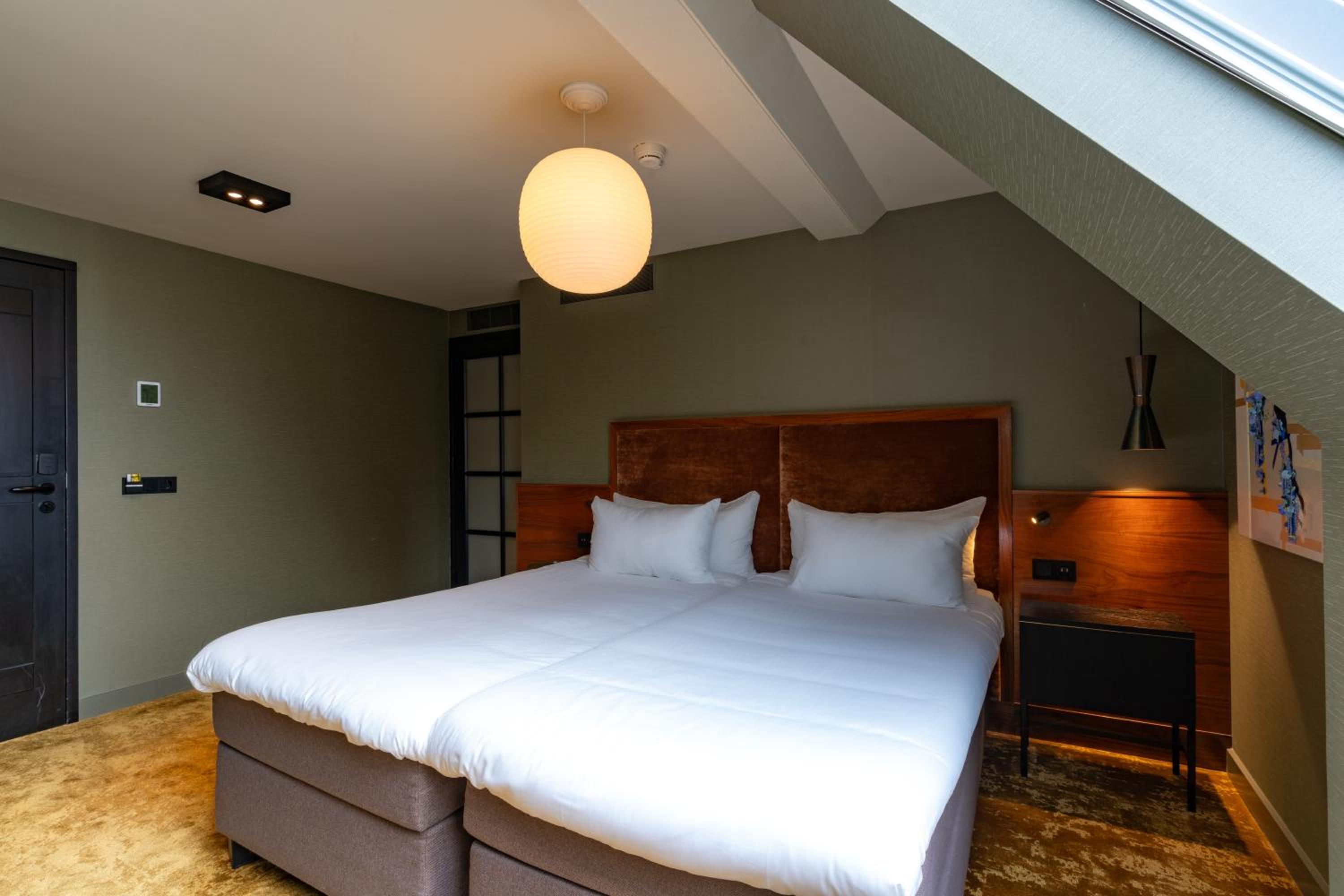 Comfort Double or Twin Room thumbnail 5