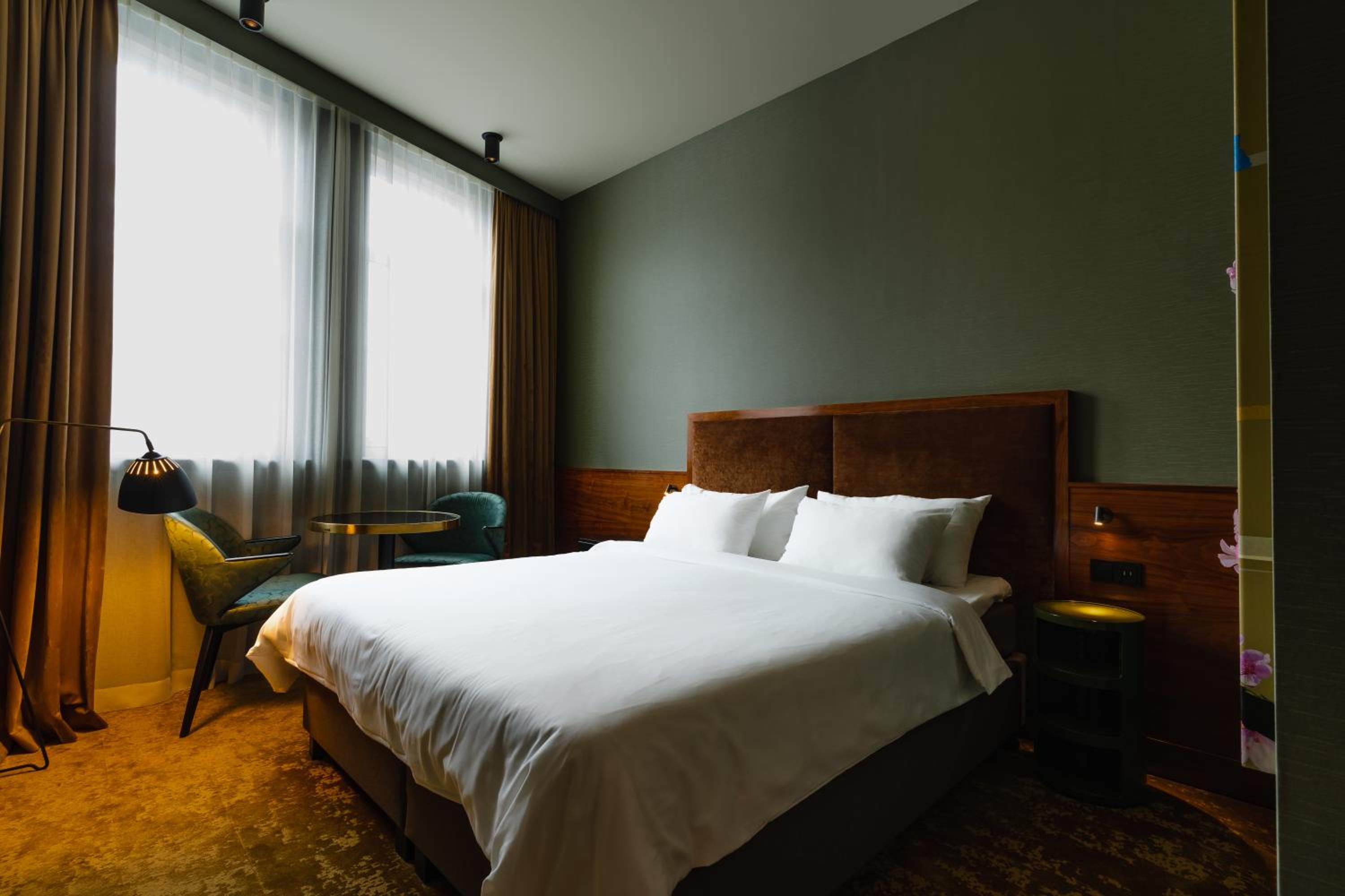 Executive Double Room, Canal View