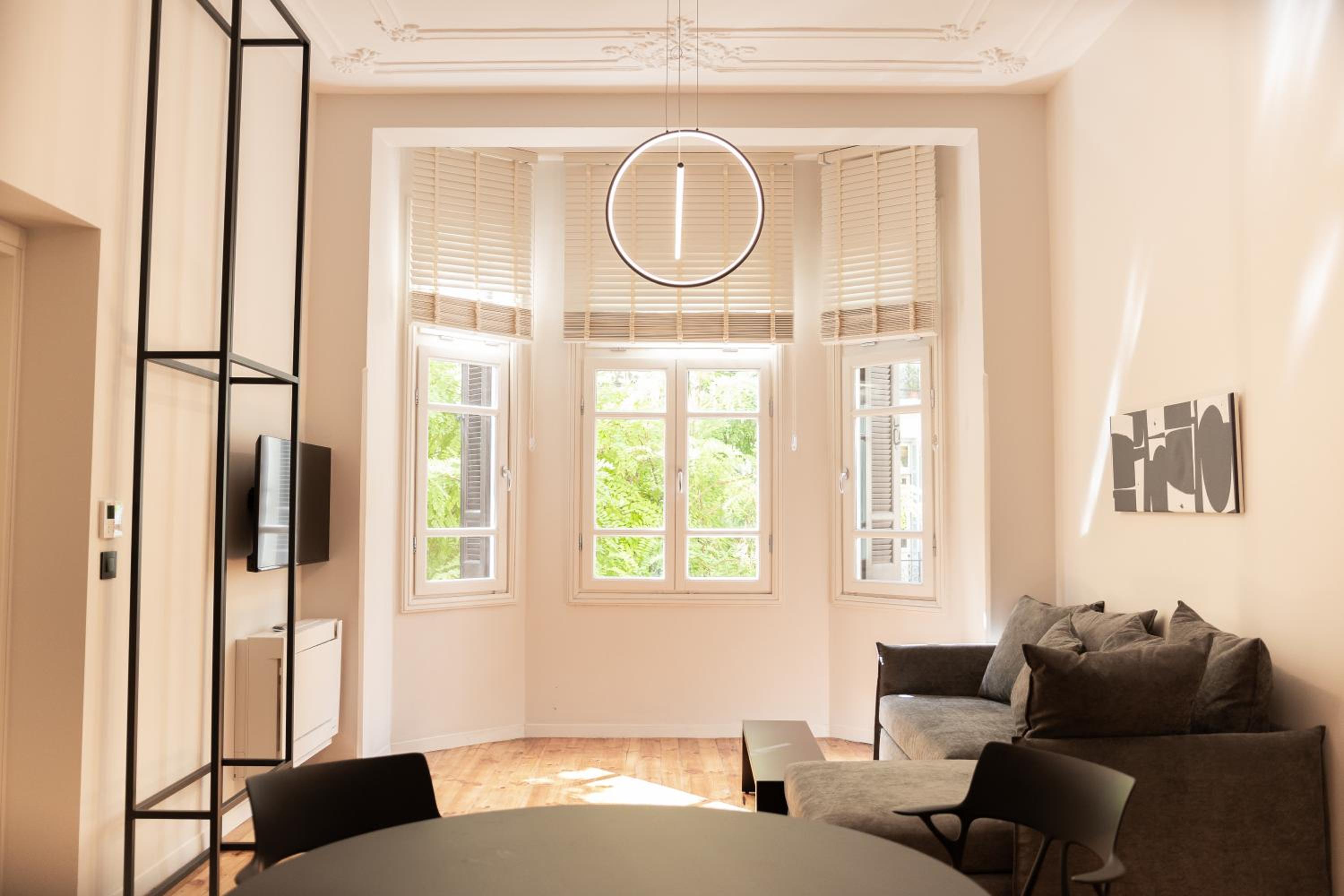 Superior Apartment