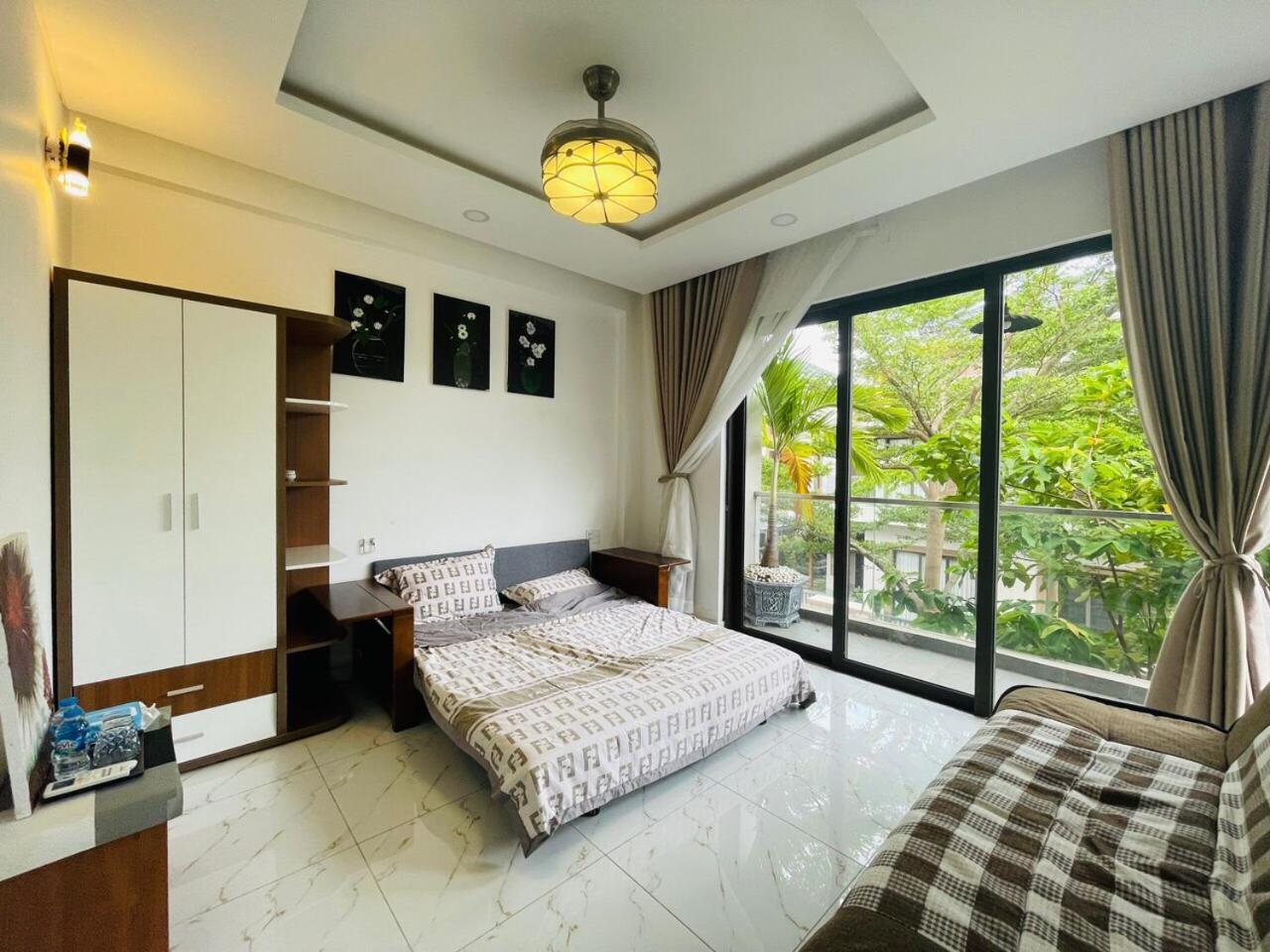 Villa photo 1
