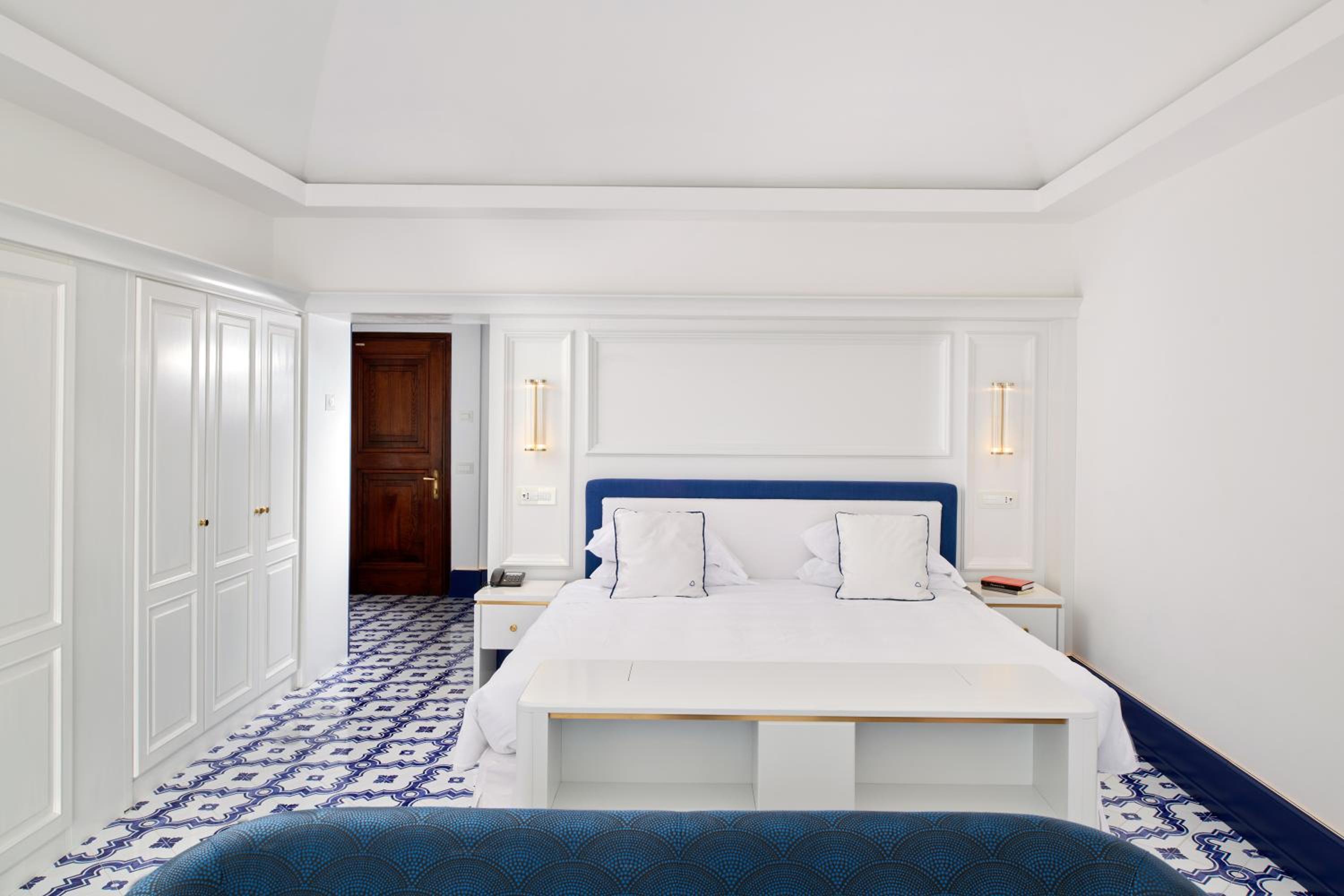 Prestige Junior Suite photo 2