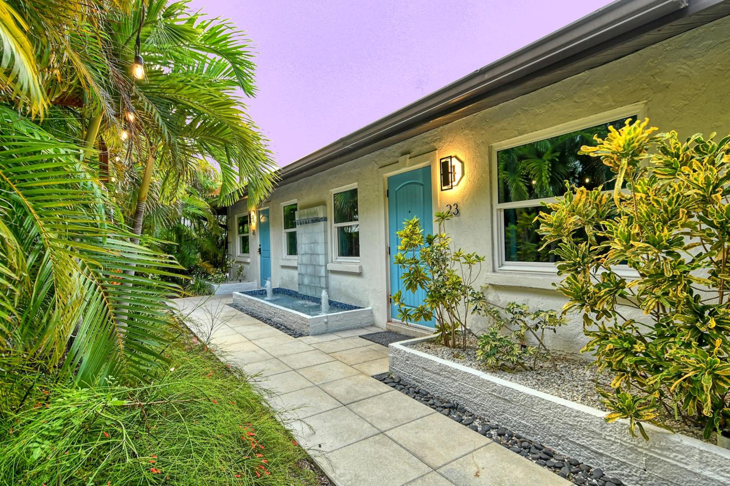 Siesta Courtyard Villa 1 - Garden View