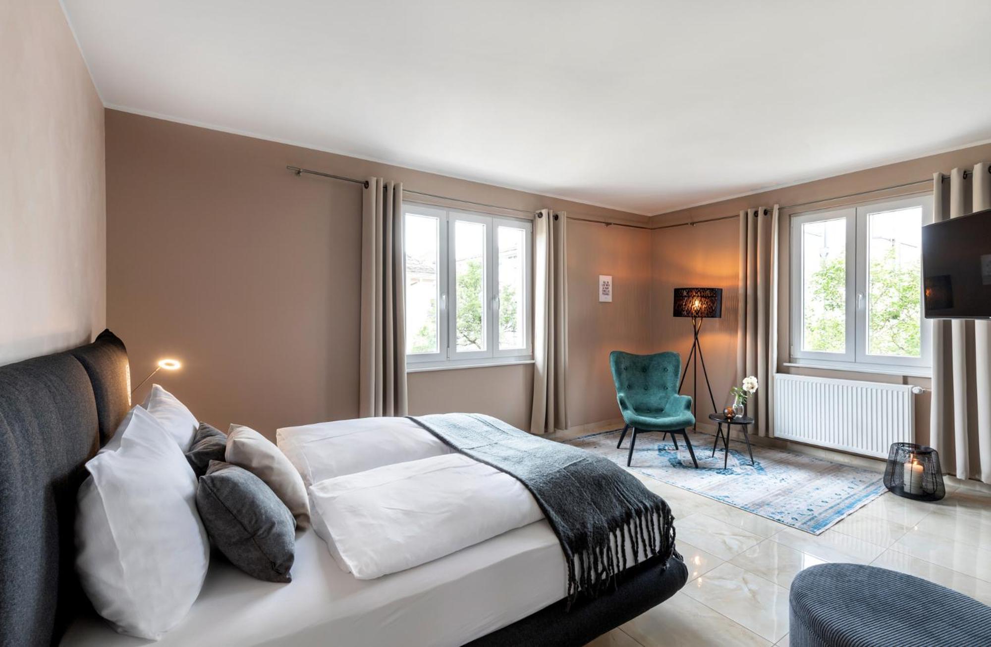 Deluxe Double Room photo 3