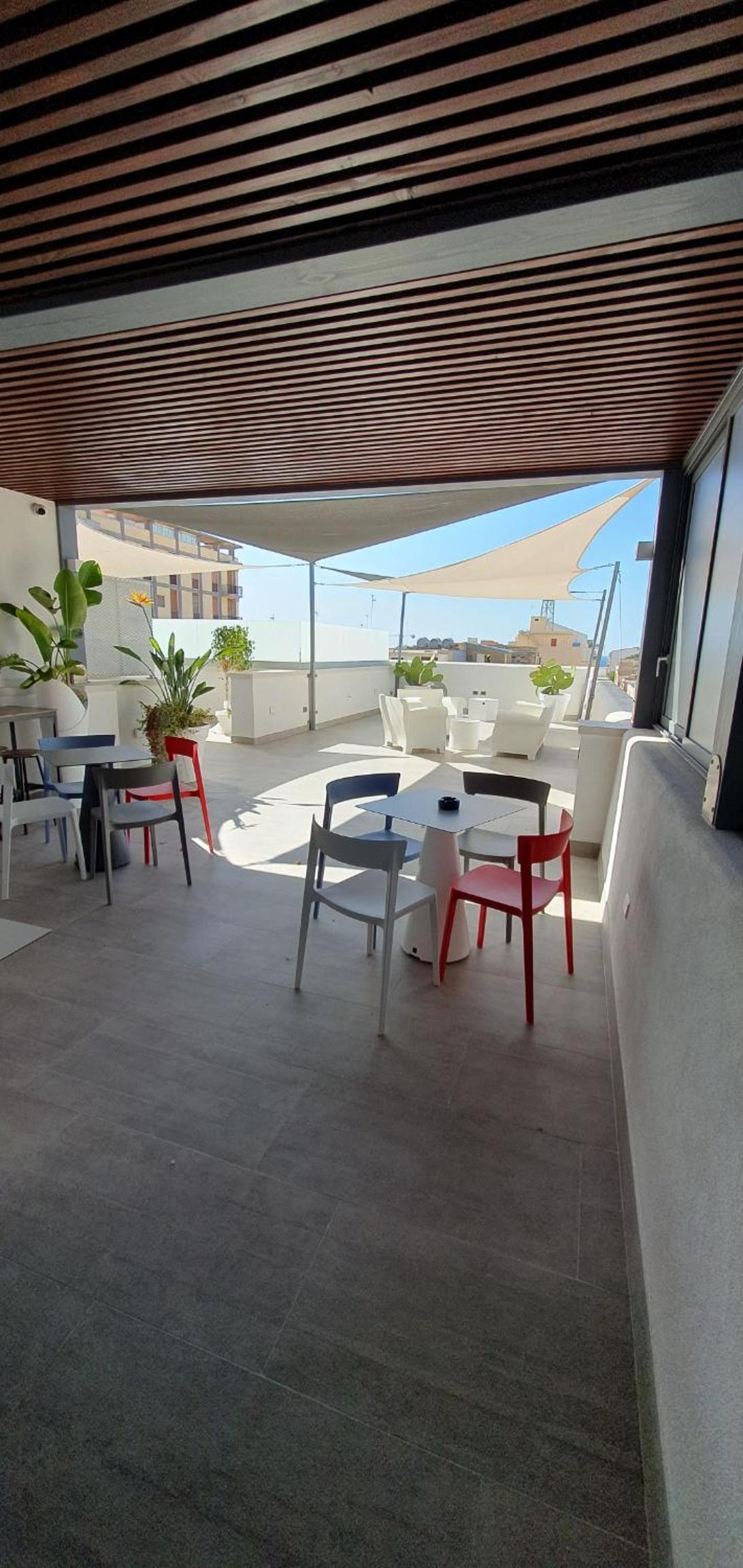 King Room with Balcony - Photo 2