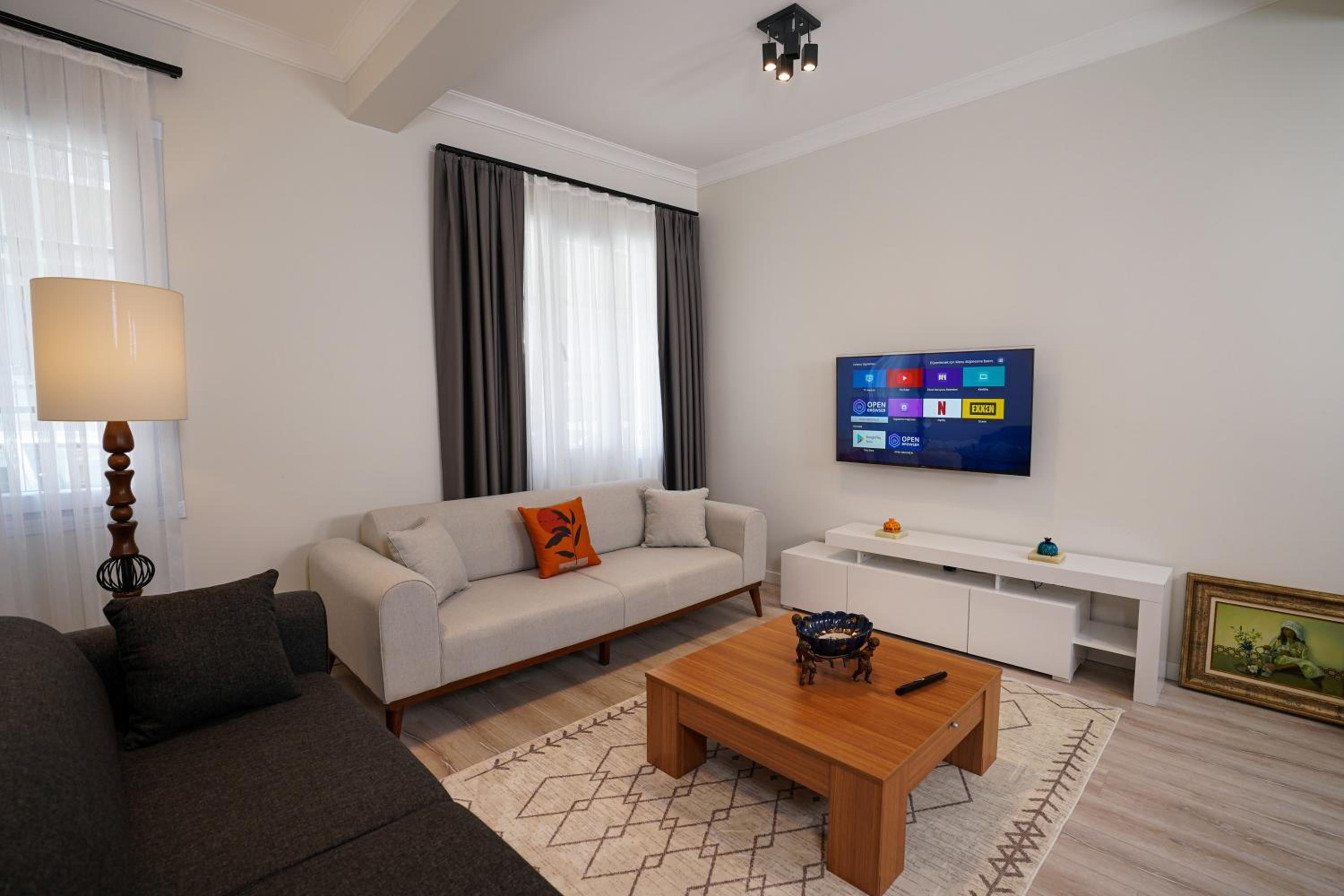 Family Room with Garden View photo 2