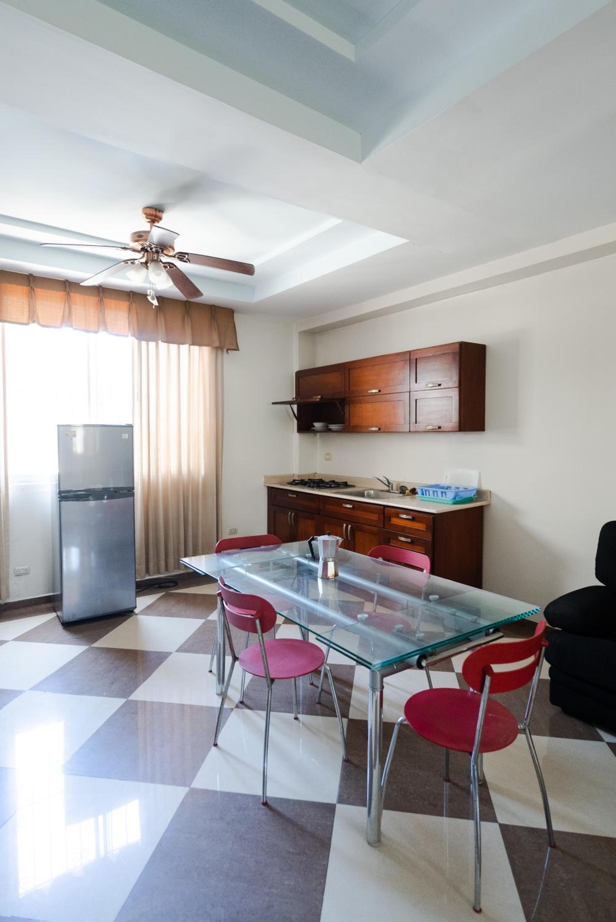 Studio (4 Adults)