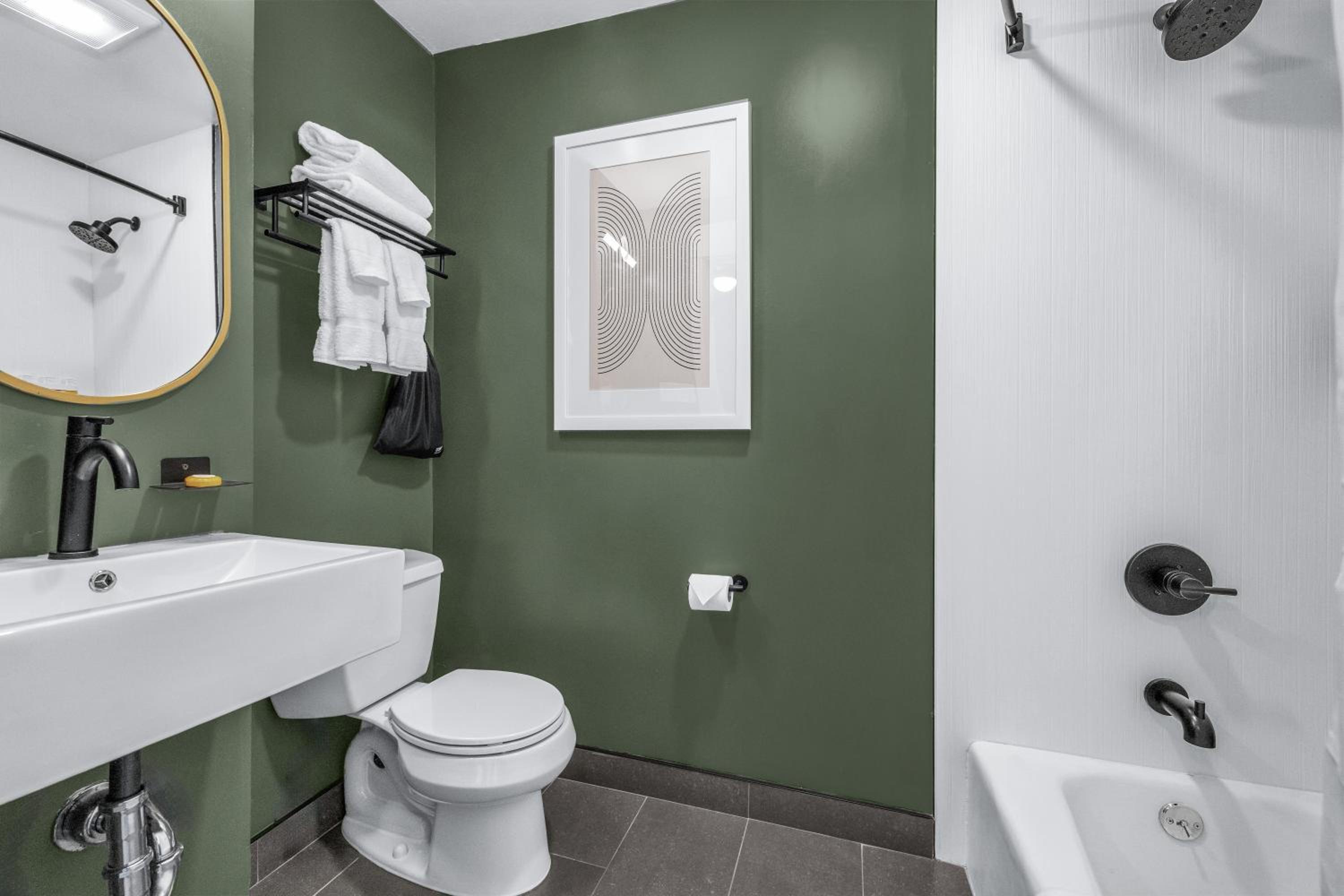 Double Room - Photo 2