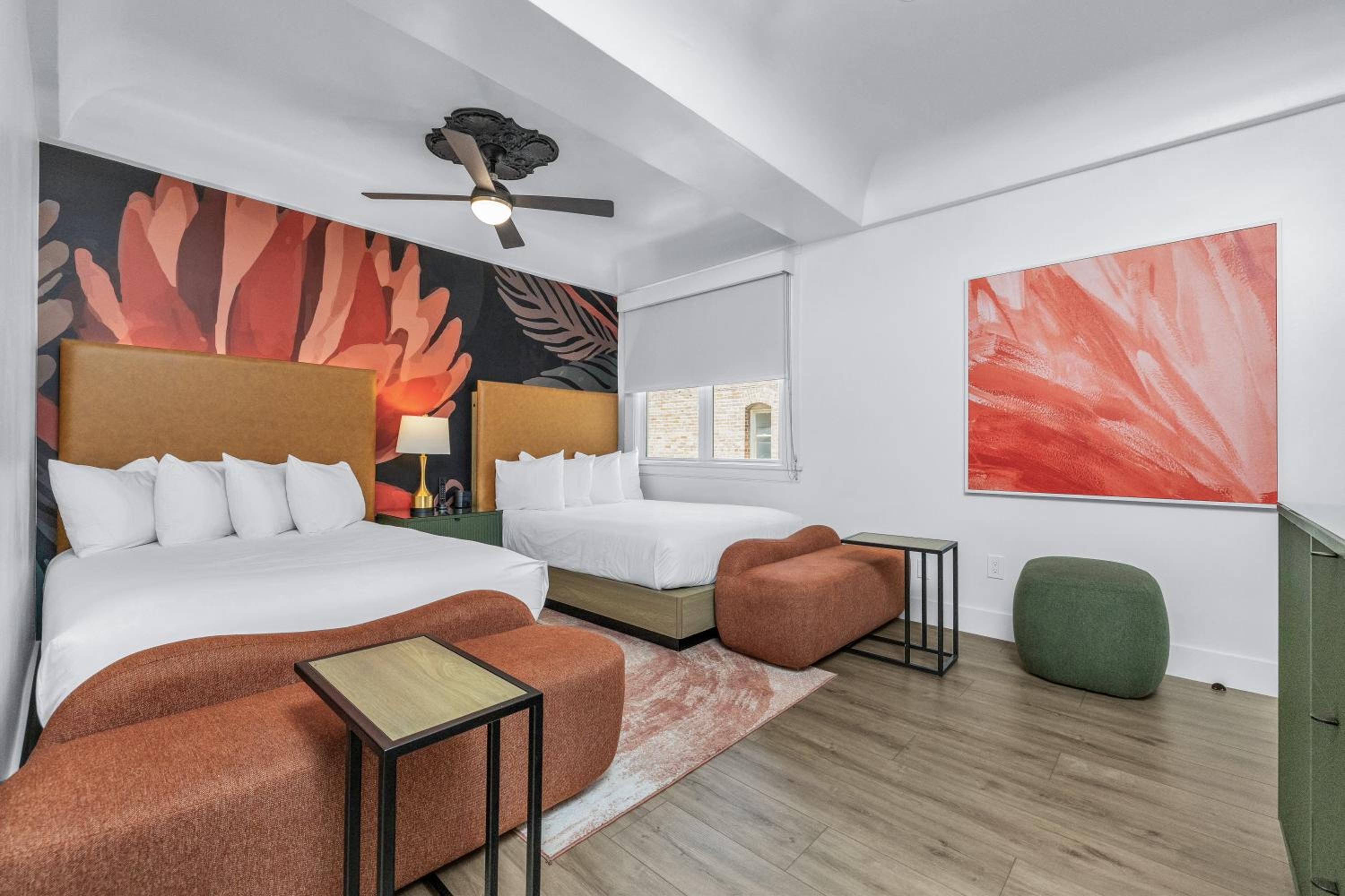 Two Double Beds photo 1