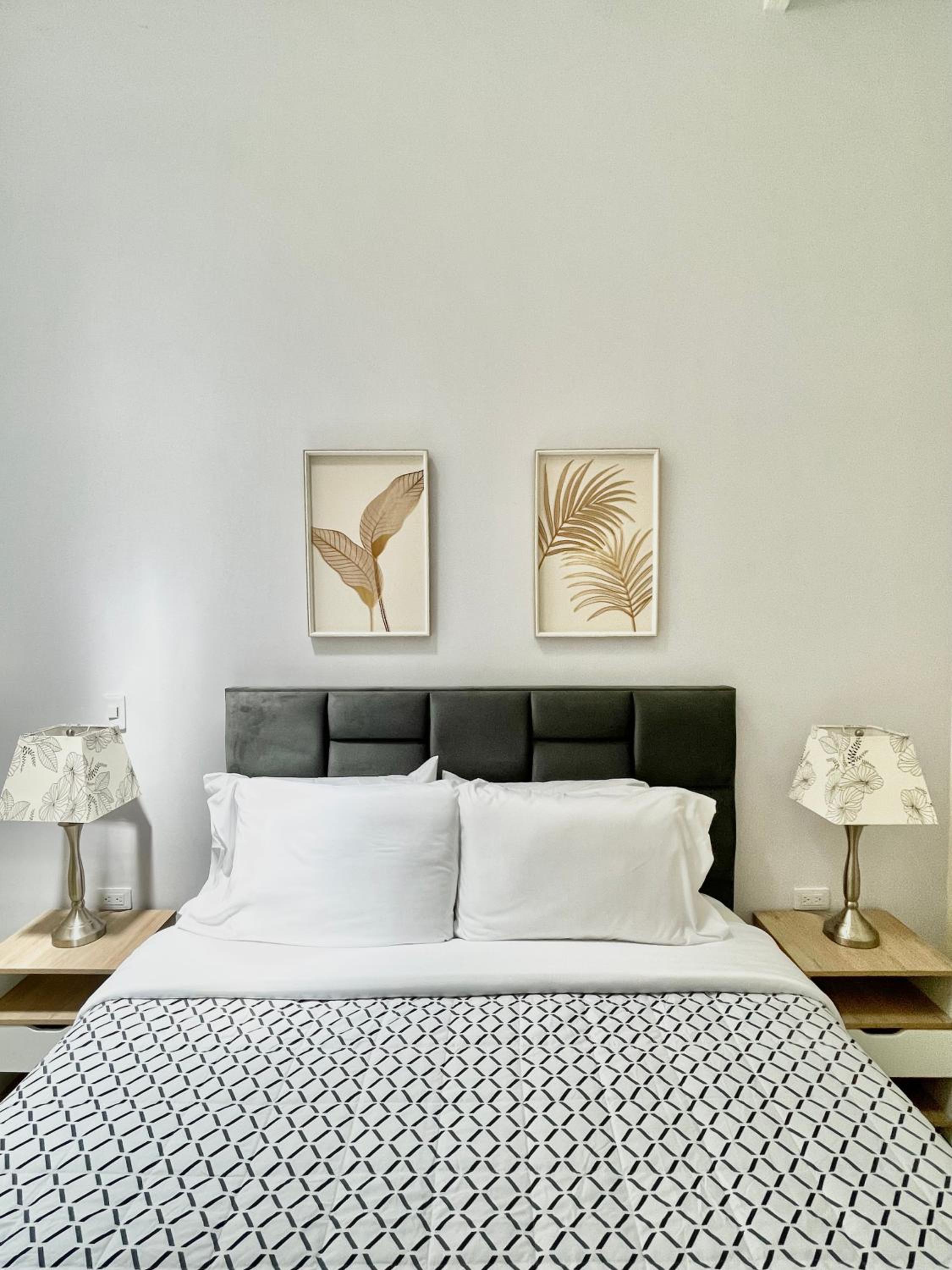 Large Double Room photo 1