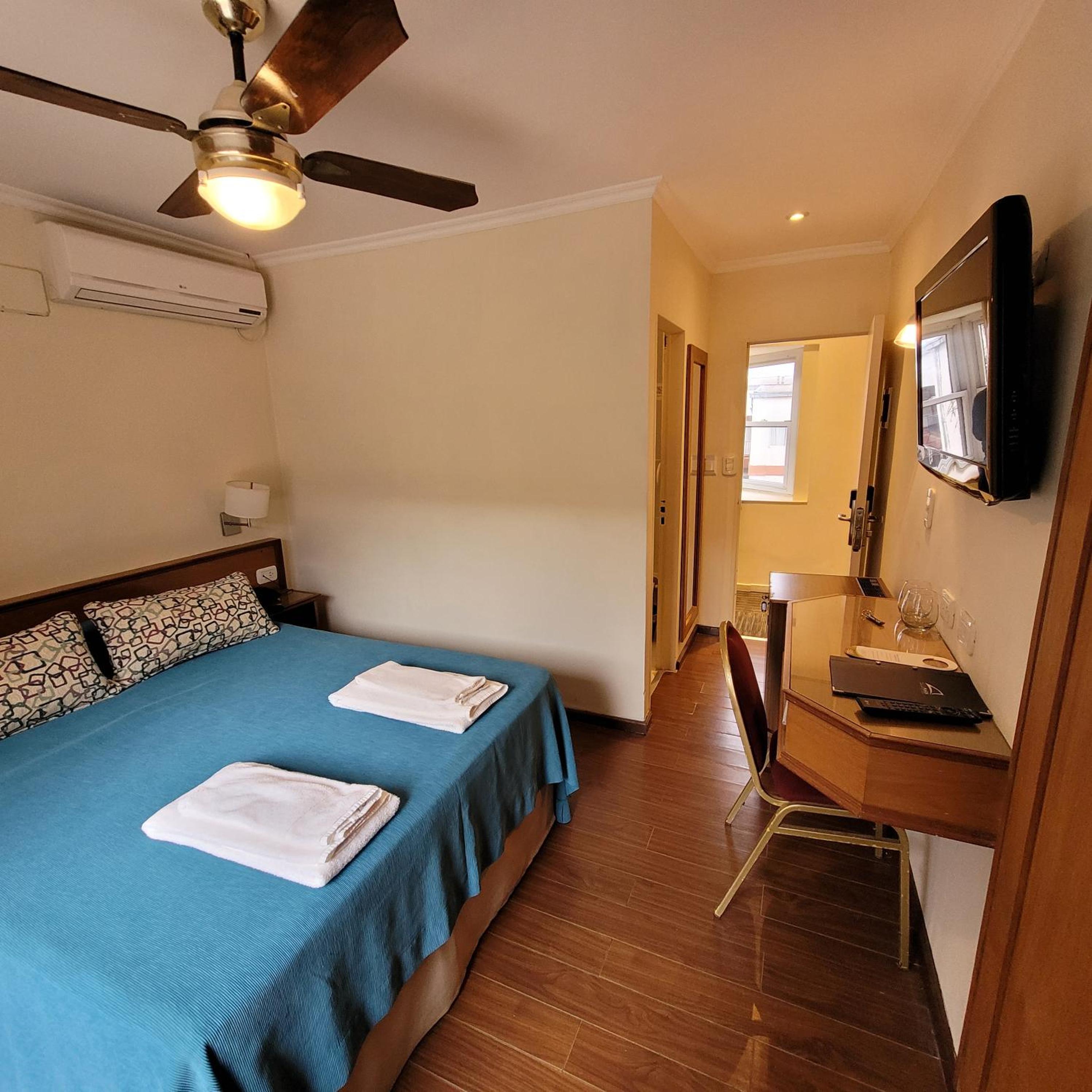 Standard Double Room photo 3