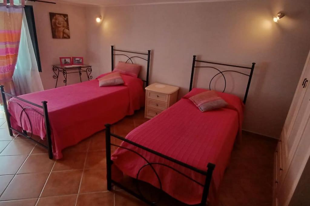 Two-Bedroom House photo 2