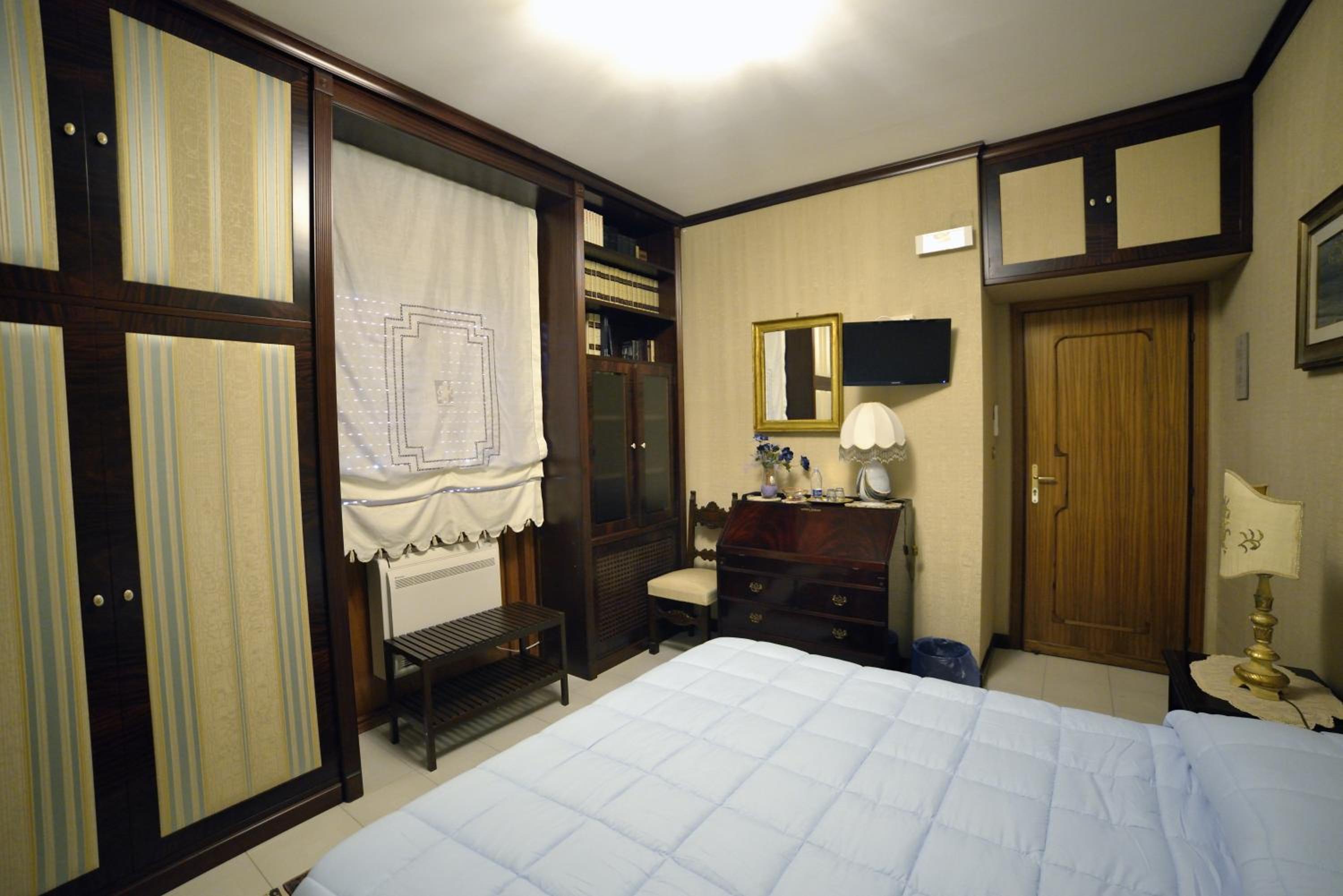 Standard Double Room photo 1