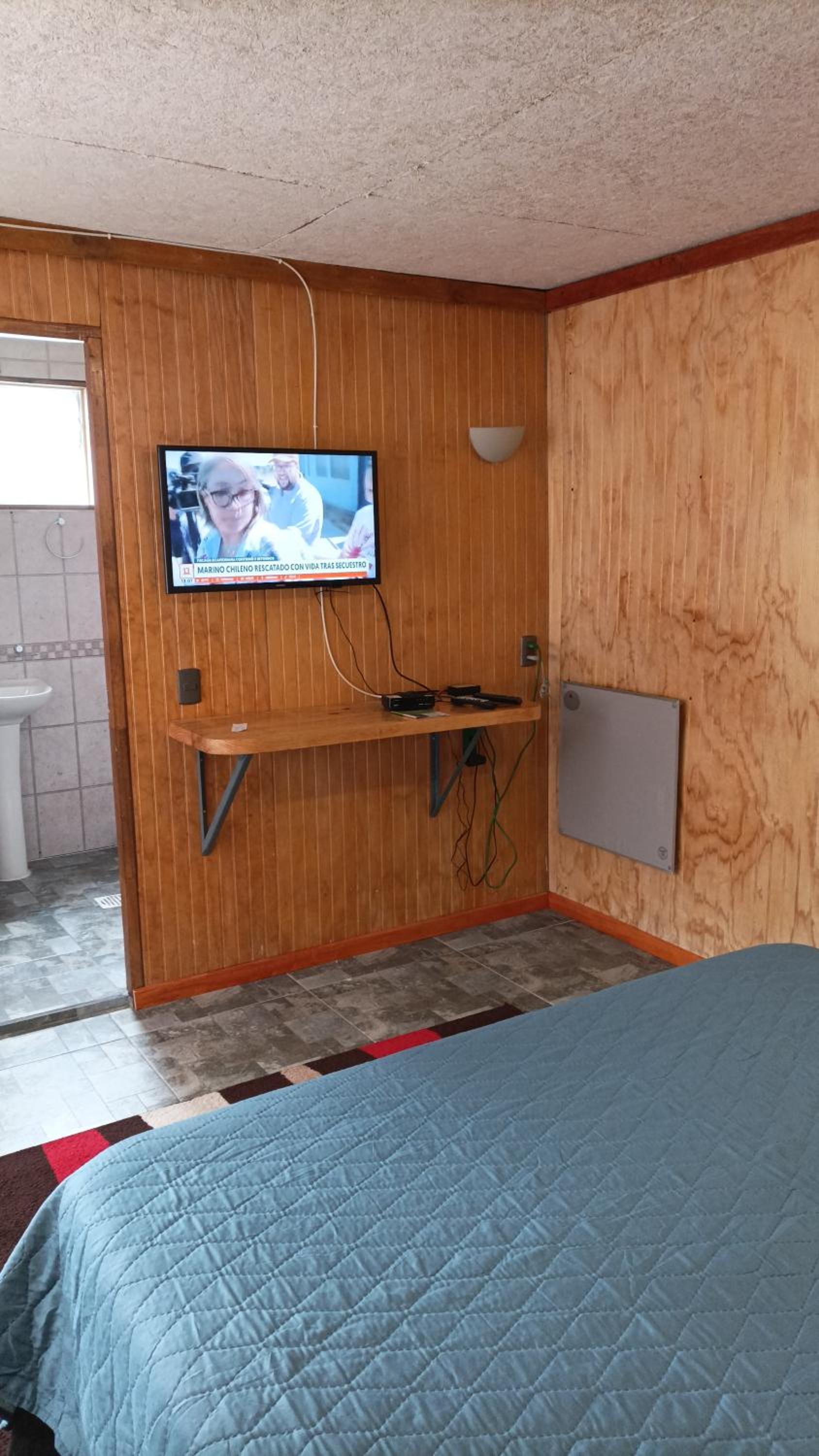 One-Bedroom House photo 3