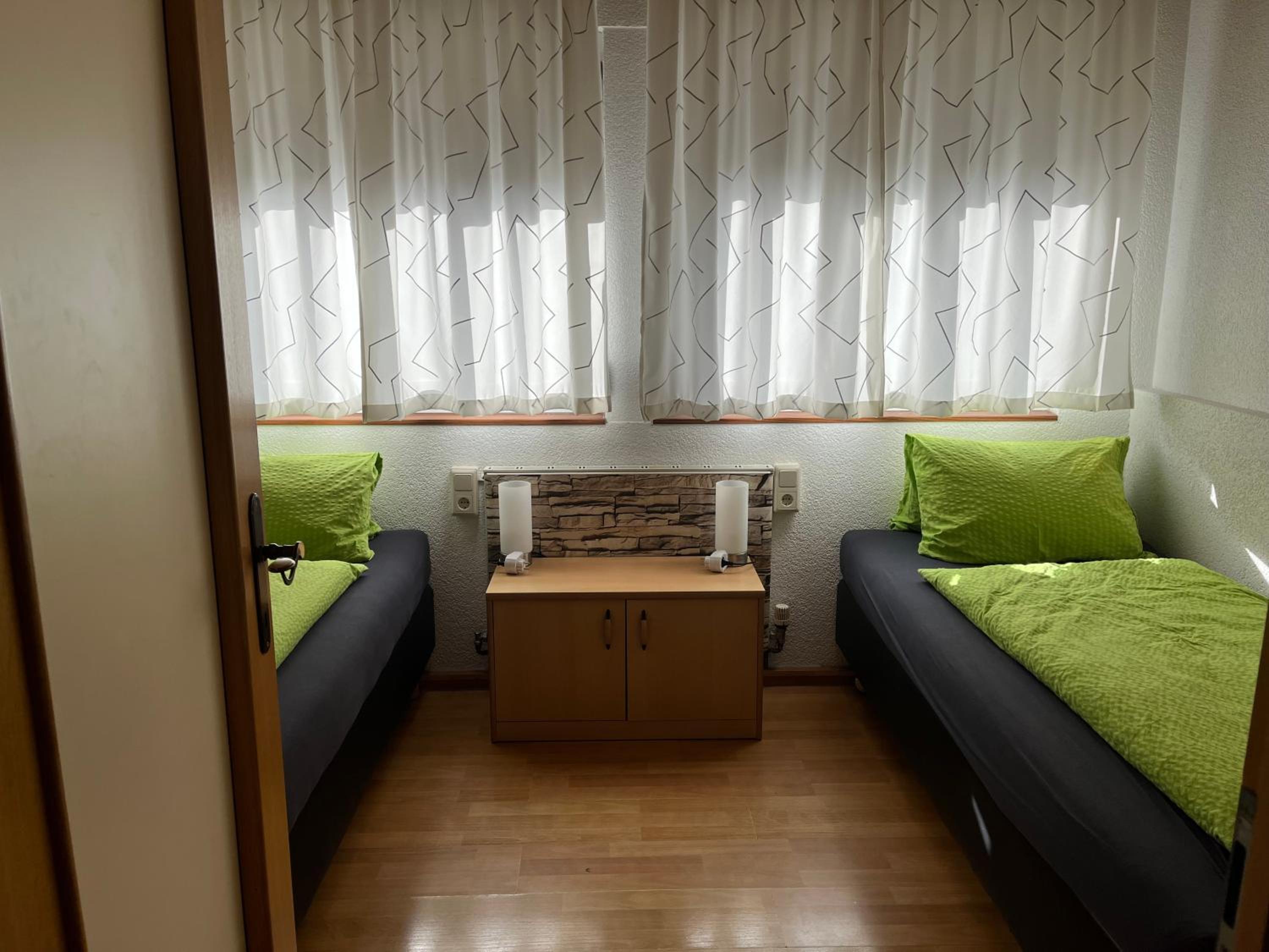 Two-Bedroom Apartment with Winter Garden photo 1