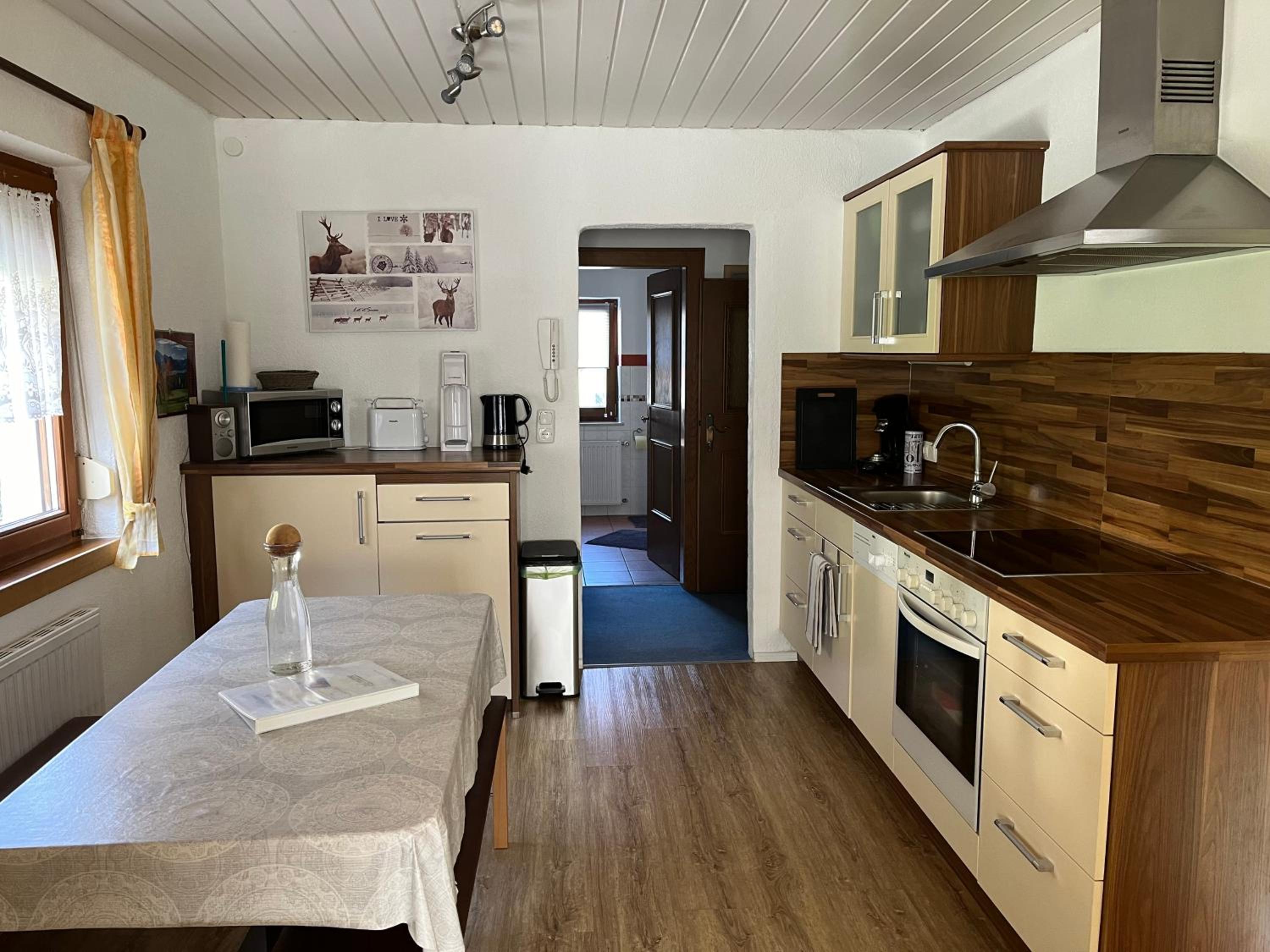 Two-Bedroom Apartment with Winter Garden photo 3